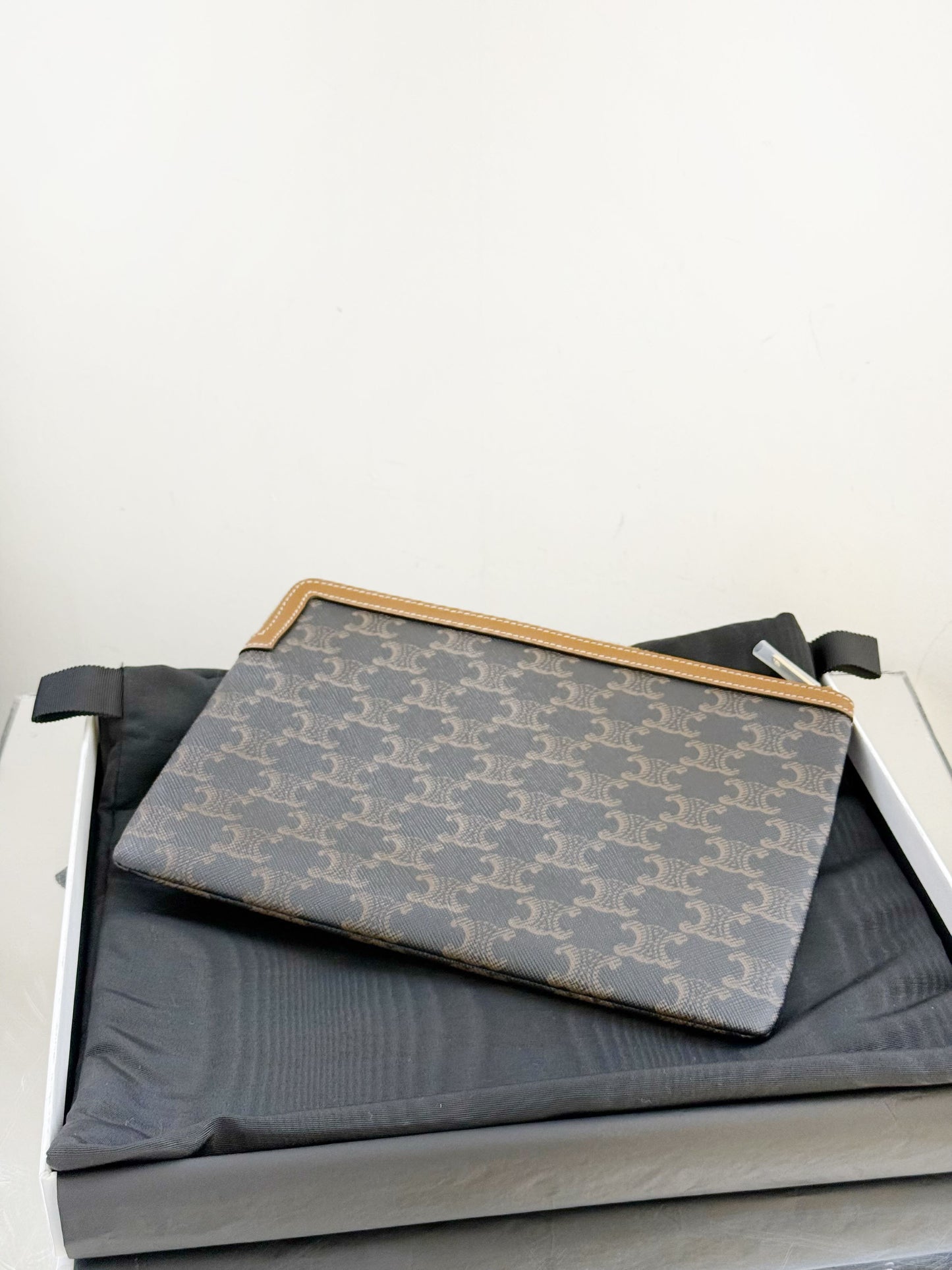 Celine - Triomphe Canvas Clutch - Triomphe coated canvas with leather trim - Brown - (medium)