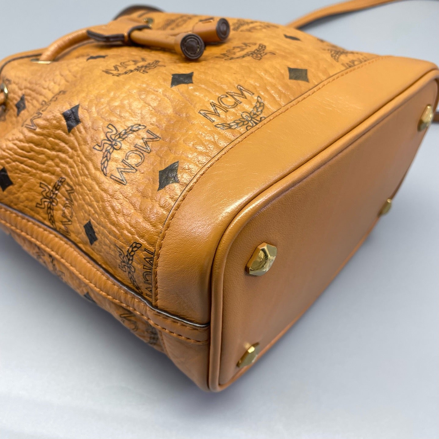 MCM - Visetos Mini Rabbit Bucket Bag - Coated canvas with leather trim - Brown - (mini)