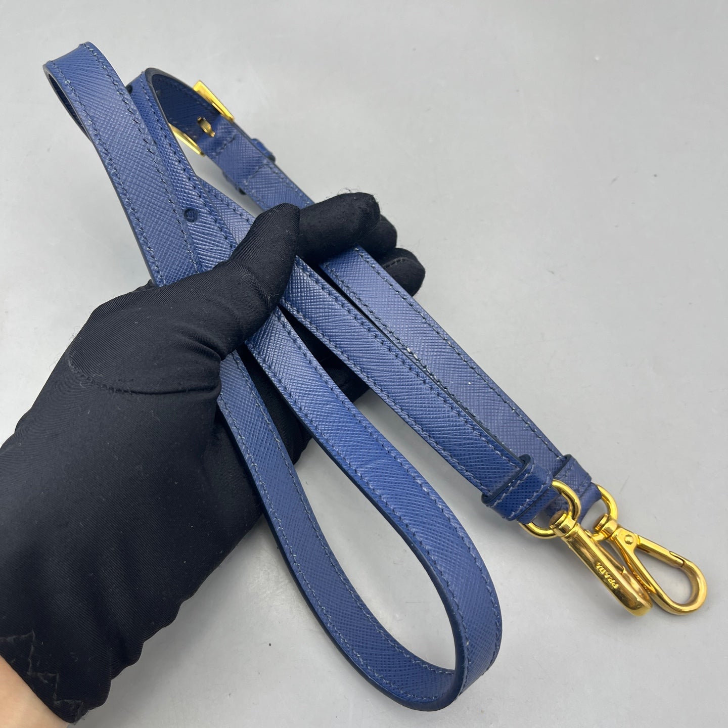 Prada - Galleria Saffiano Lux Tote - Saffiano leather - Blue - (medium)