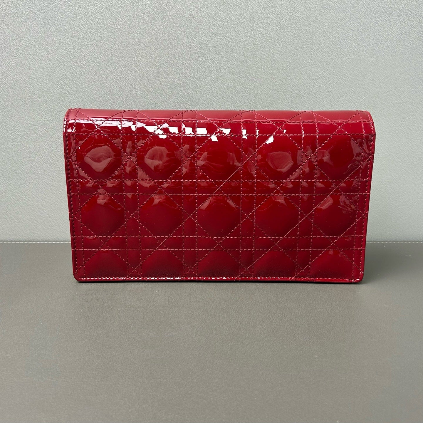 Dior - Cannage Quilted Chain Wallet - Patent leather - Red - (mini)
