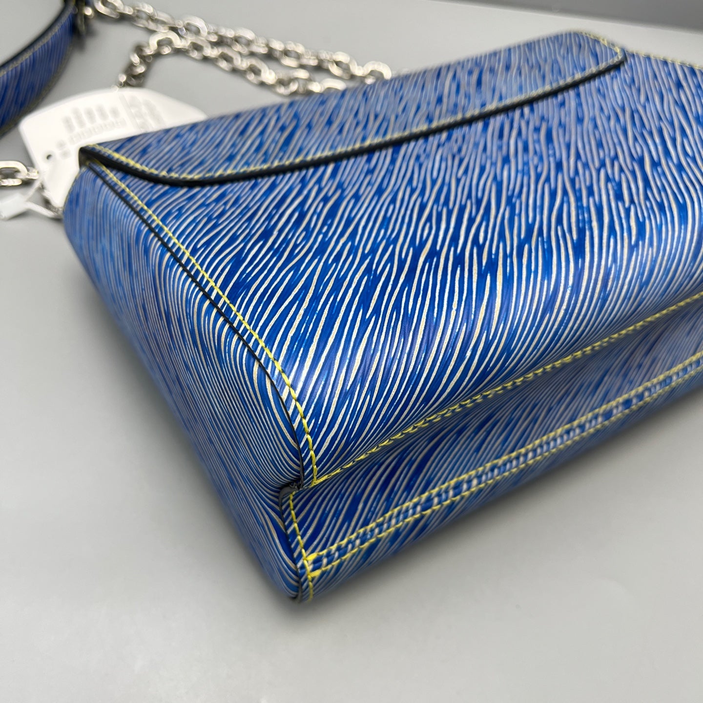 Louis Vuitton - Twist Medium - Epi leather - Blue - (medium)