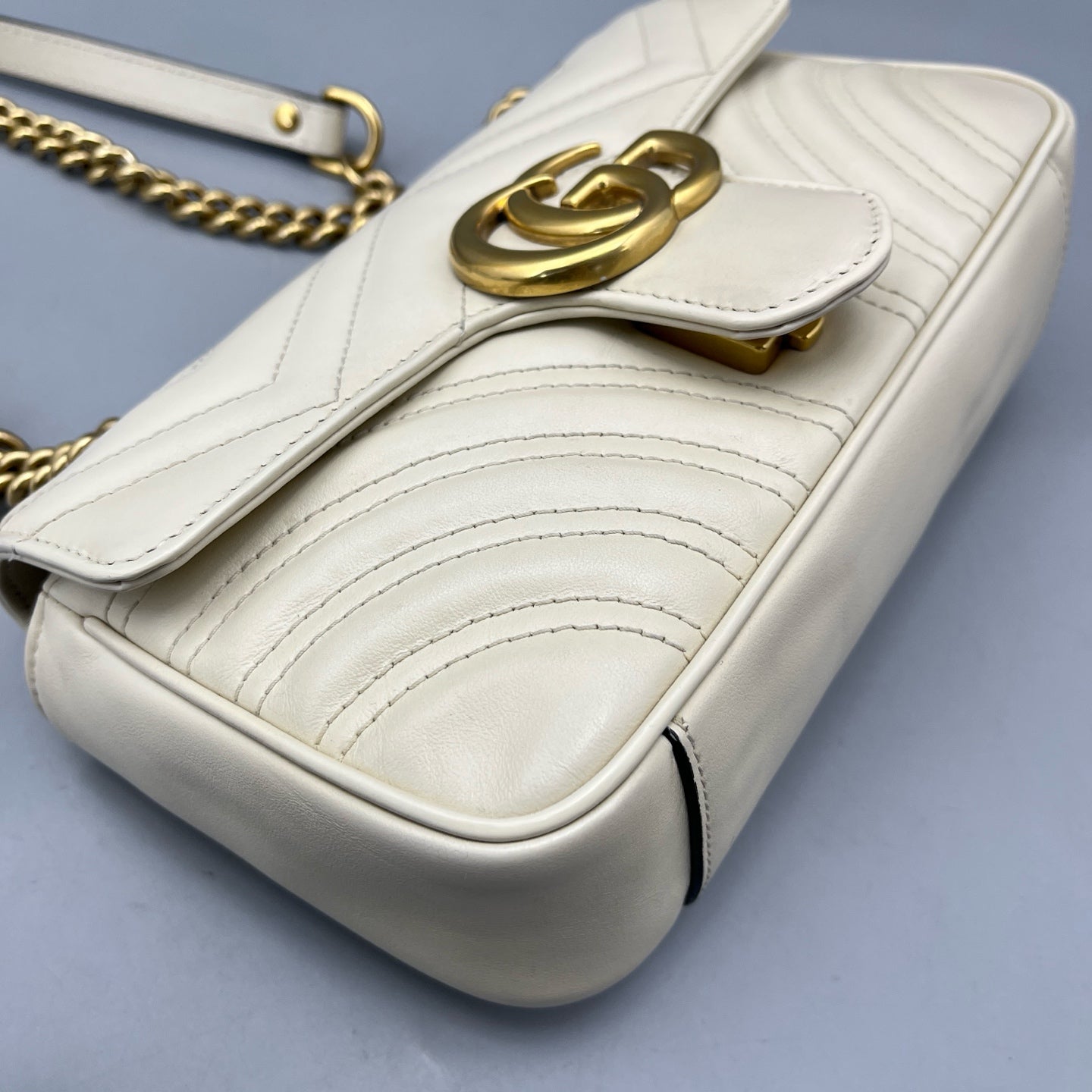 Gucci - GG Marmont Small Shoulder Bag - Leather - White - (small)