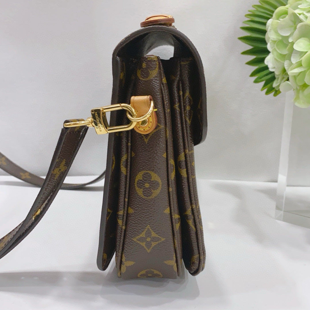 Louis Vuitton - Pochette Metis - Monogram coated canvas with Vachetta leather trim - Brown - (Medium)