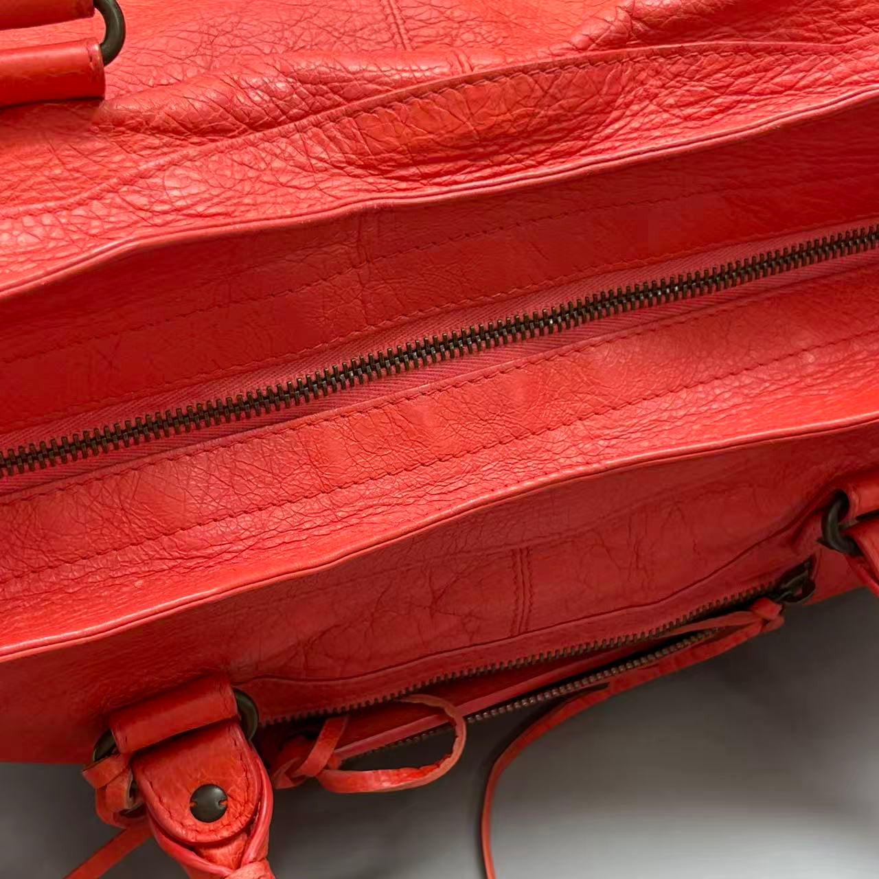 Balenciaga - City Bag - Distressed lambskin leather - Orange - (Large)