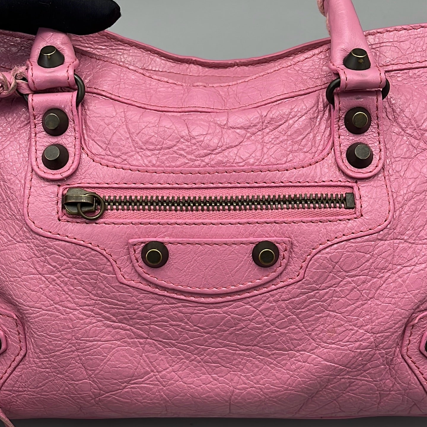 Balenciaga - City Bag - Distressed goatskin leather - Pink - (medium)