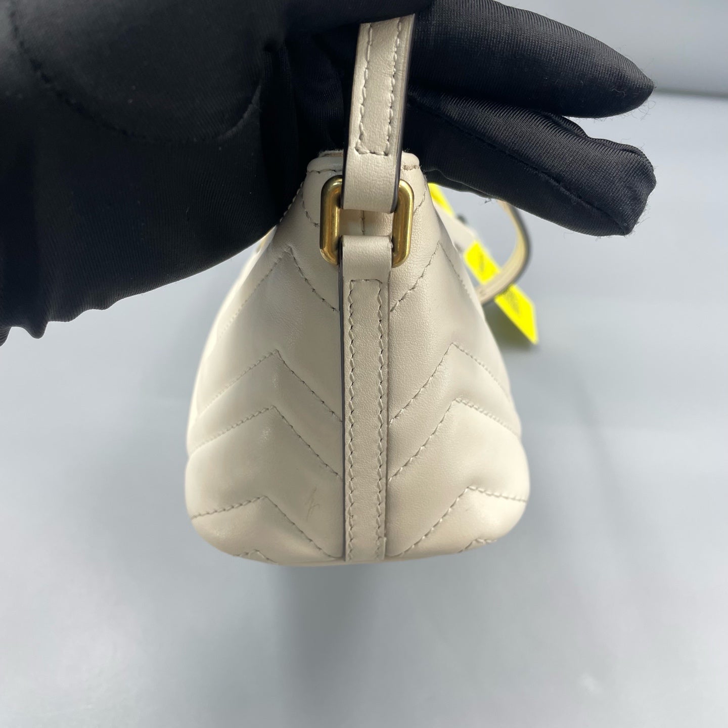Gucci - GG Marmont Matelassé Underarm Bag - Leather - White - (mini)