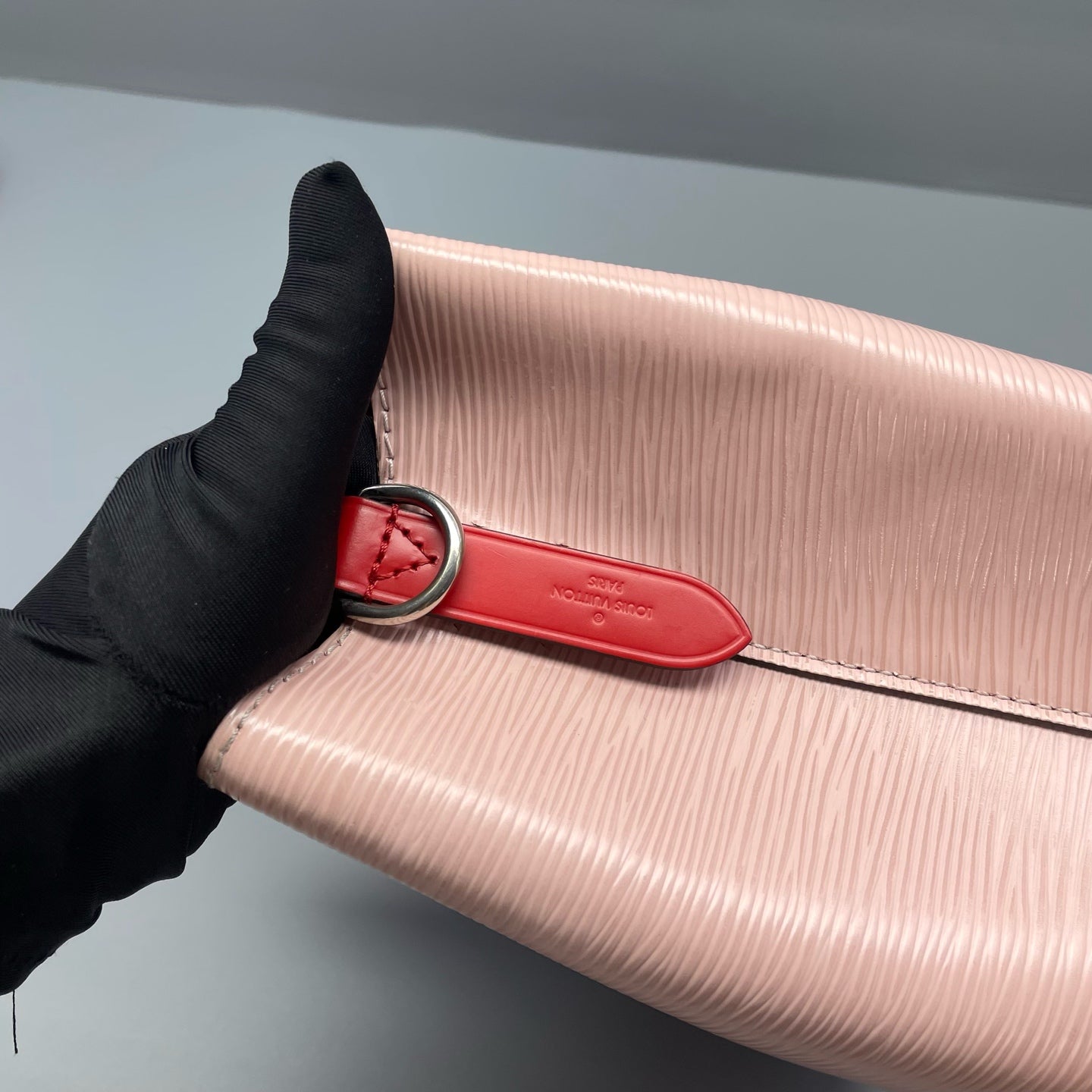 Louis Vuitton - NeoNoe BB - Epi leather - Pink - (Small)