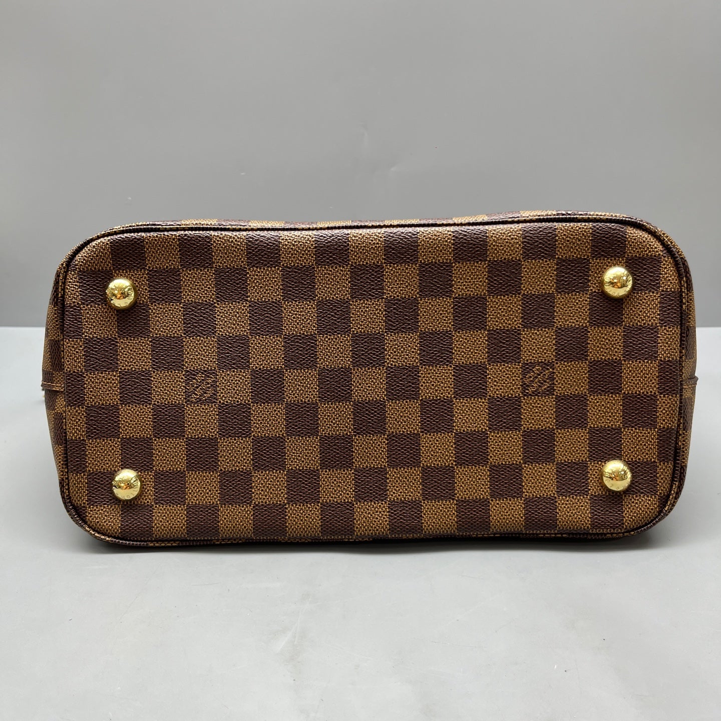 Louis Vuitton - Siena Tote MM - Damier Ebène coated canvas with cowhide leather trim - Brown - (medium)