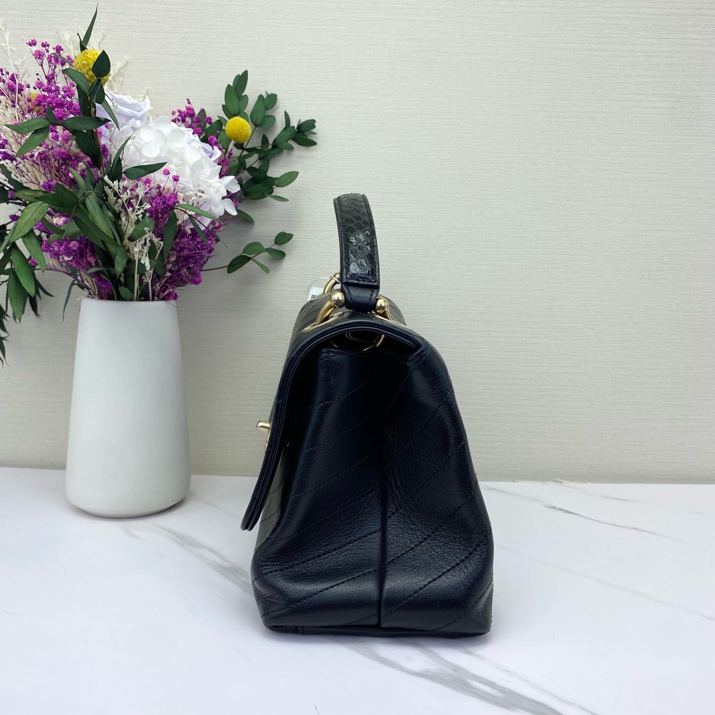 Chanel - Top Handle Bag - Grained leather with exotic leather (snake skin) accents - Black - (medium)