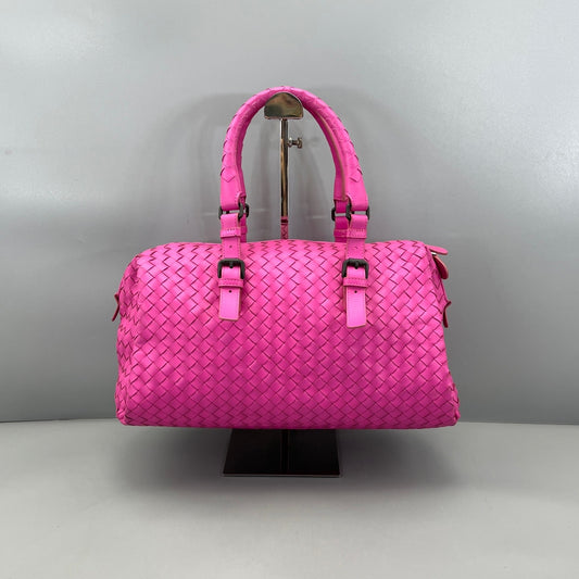 Bottega Veneta - Intrecciato Boston Bag - Lambskin leather - Pink with Gunmetal-Tone Hardware - (medium)