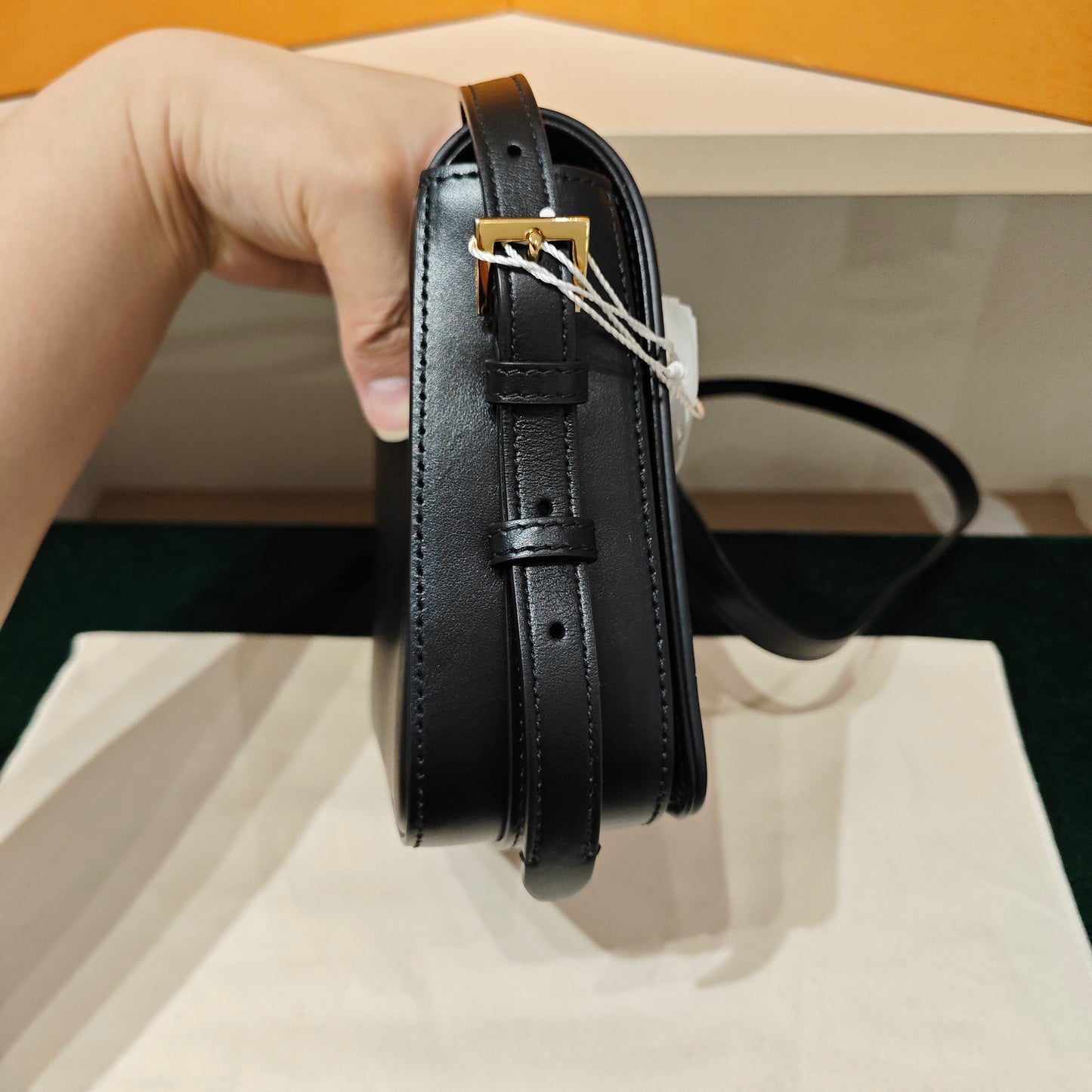 Burberry - Horseferry Logo Flap Bag - Leather - Black - (Small)