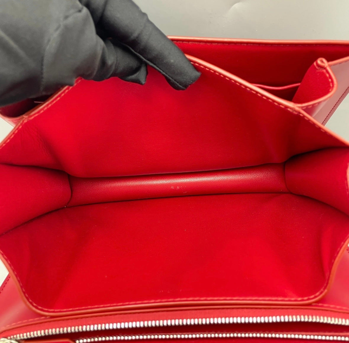 Celine - Classic Box Bag Medium - Leather - Red - (Medium)