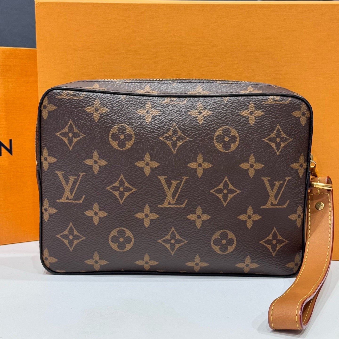 Louis Vuitton - Soft Trunk Pouch - Monogram coated canvas with Vachetta leather trim - Brown - (small)