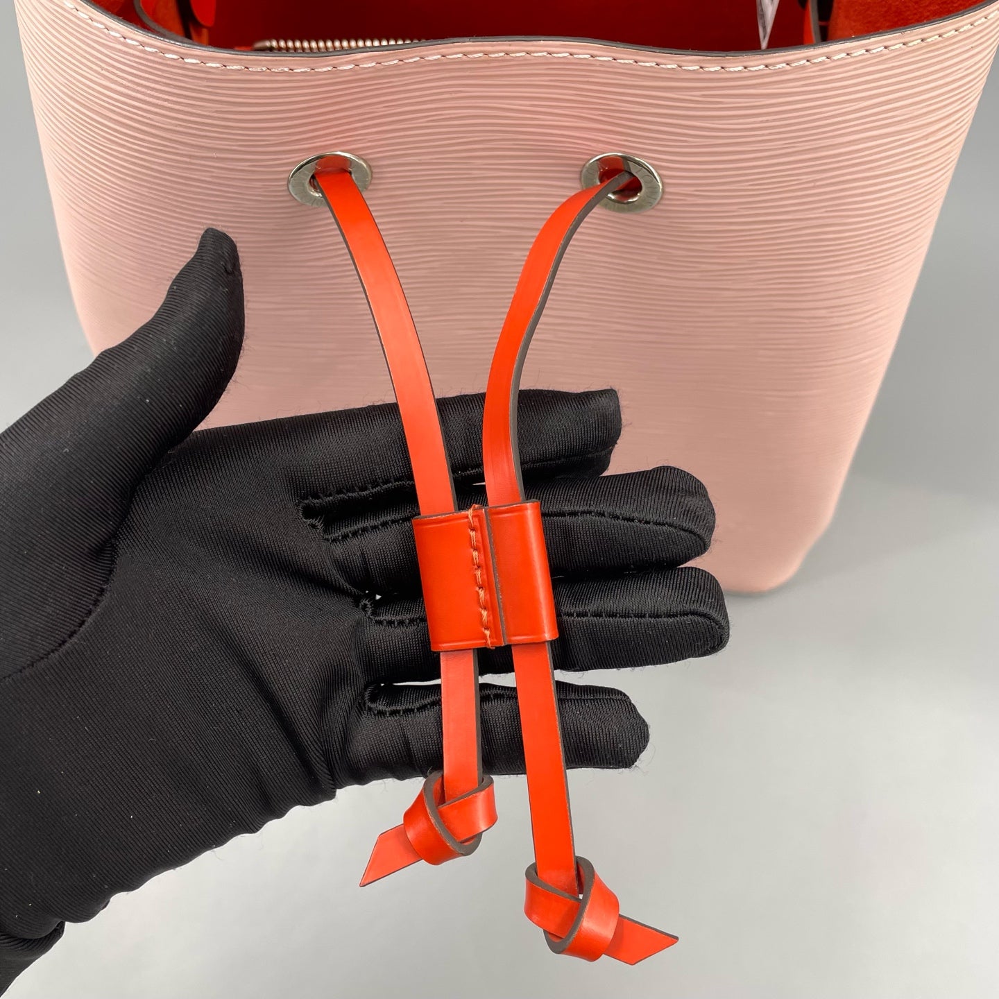 Louis Vuitton - Noé Bucket Bag - Epi leather - Pink with Orange accents - (small)