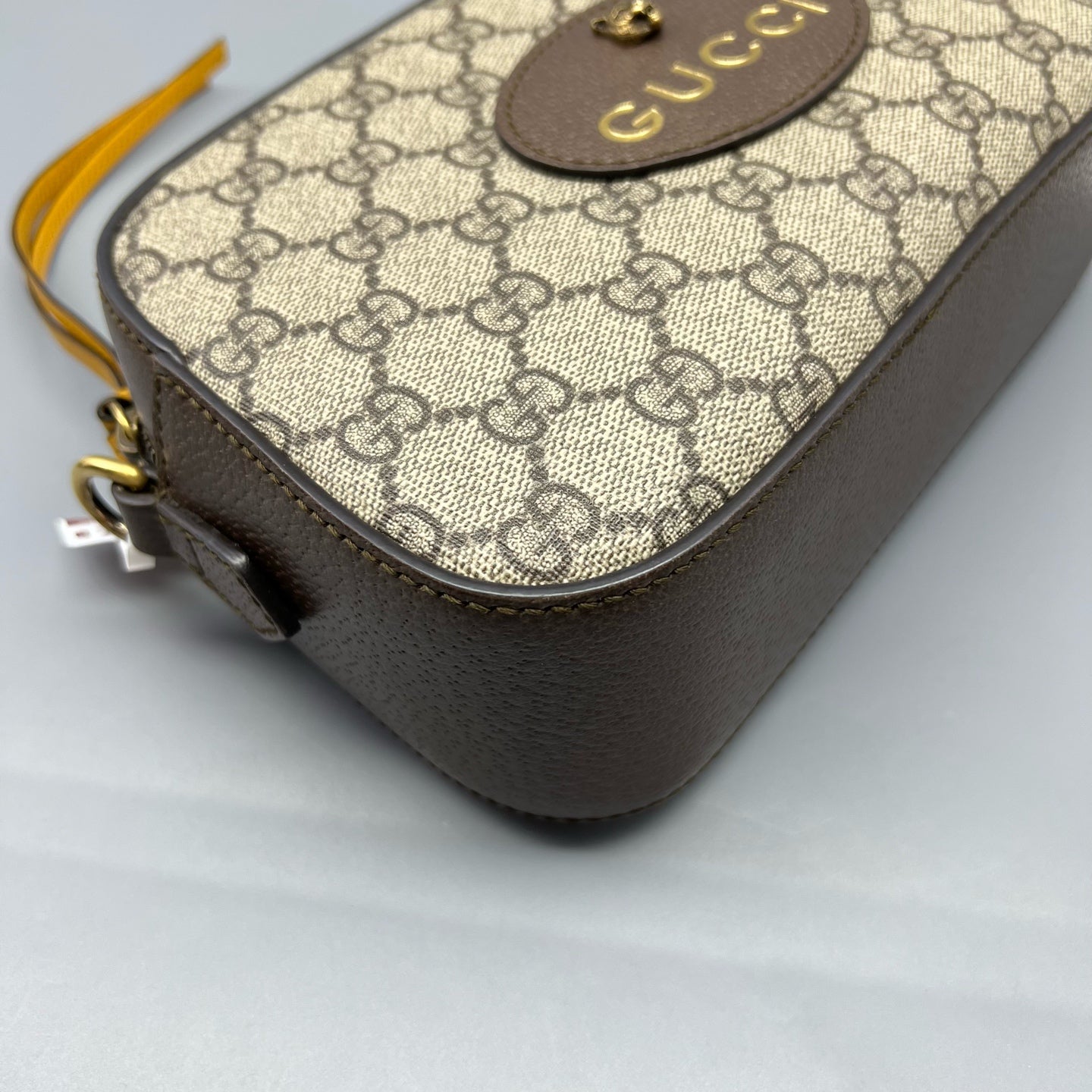 Gucci - GG Supreme Tiger Head Camera Bag - GG Supreme canvas with pebbled leather trim - Beige and Brown with multicolour strap - (Small)