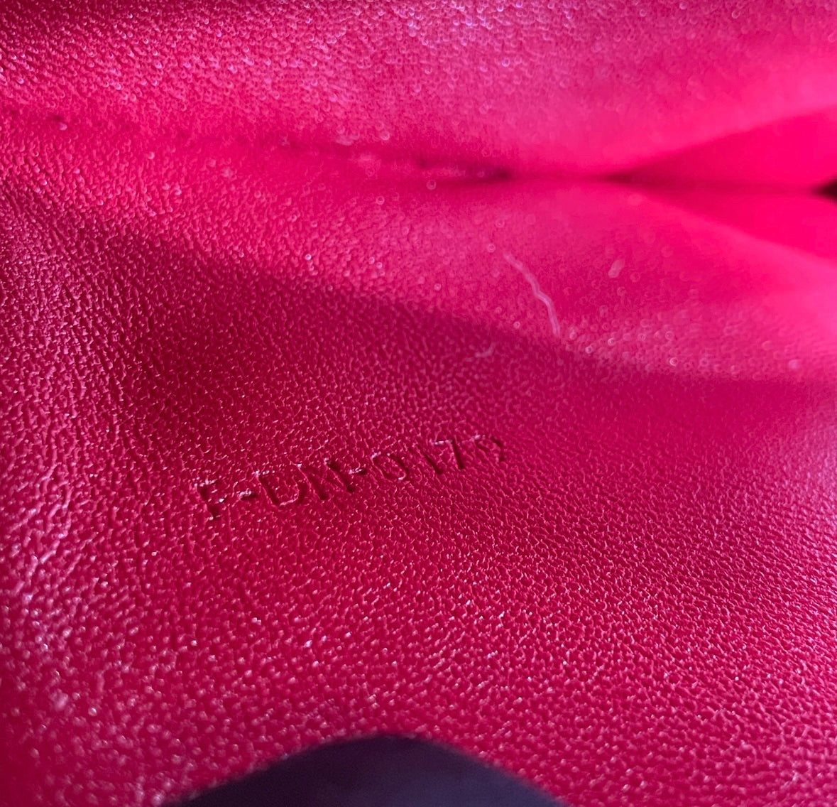 Celine - Classic Box Bag Medium - Leather - Red - (Medium)