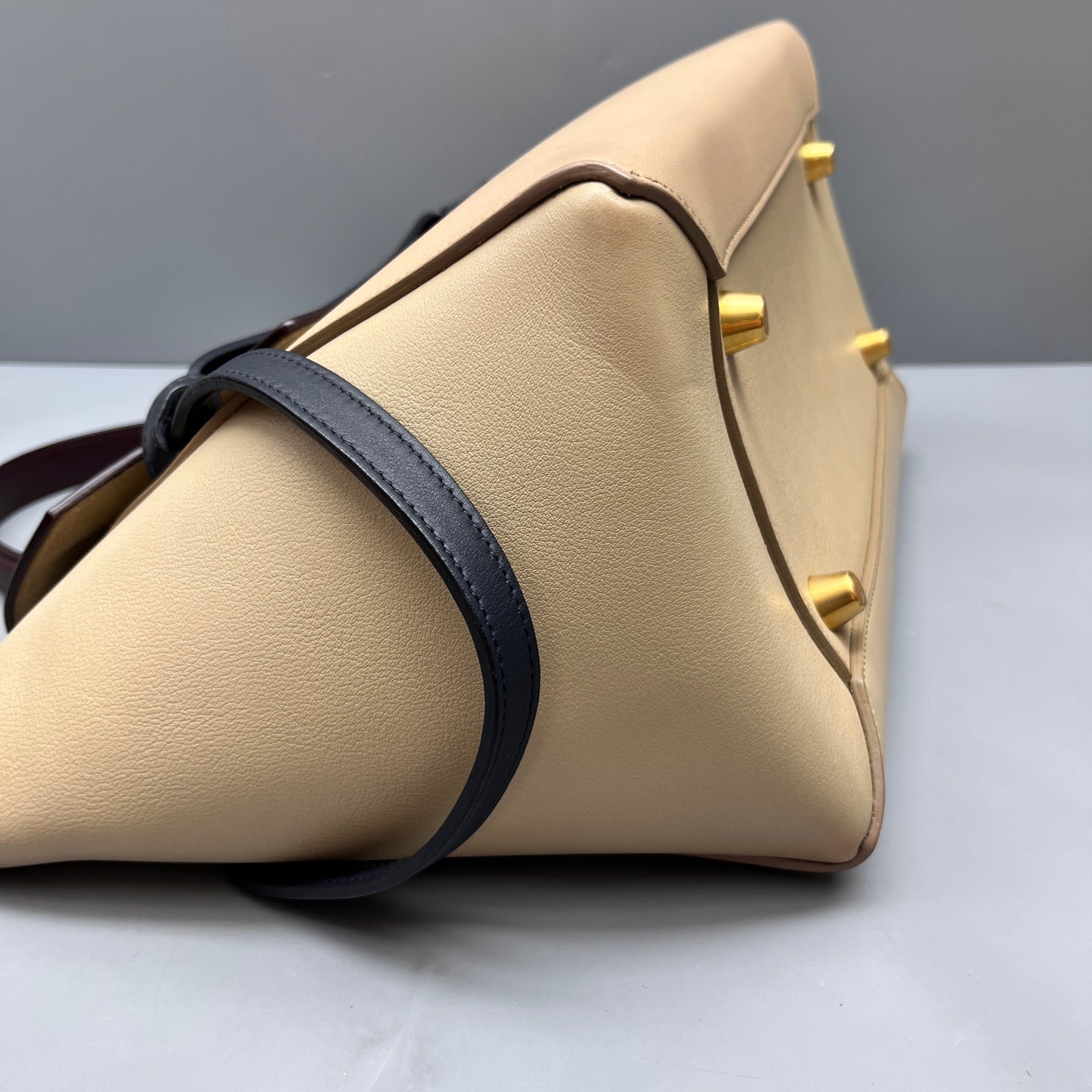 Celine - Belt Bag Medium - Grained Calfskin Leather - Multicolour (Beige, Burgundy, Navy) - (medium)
