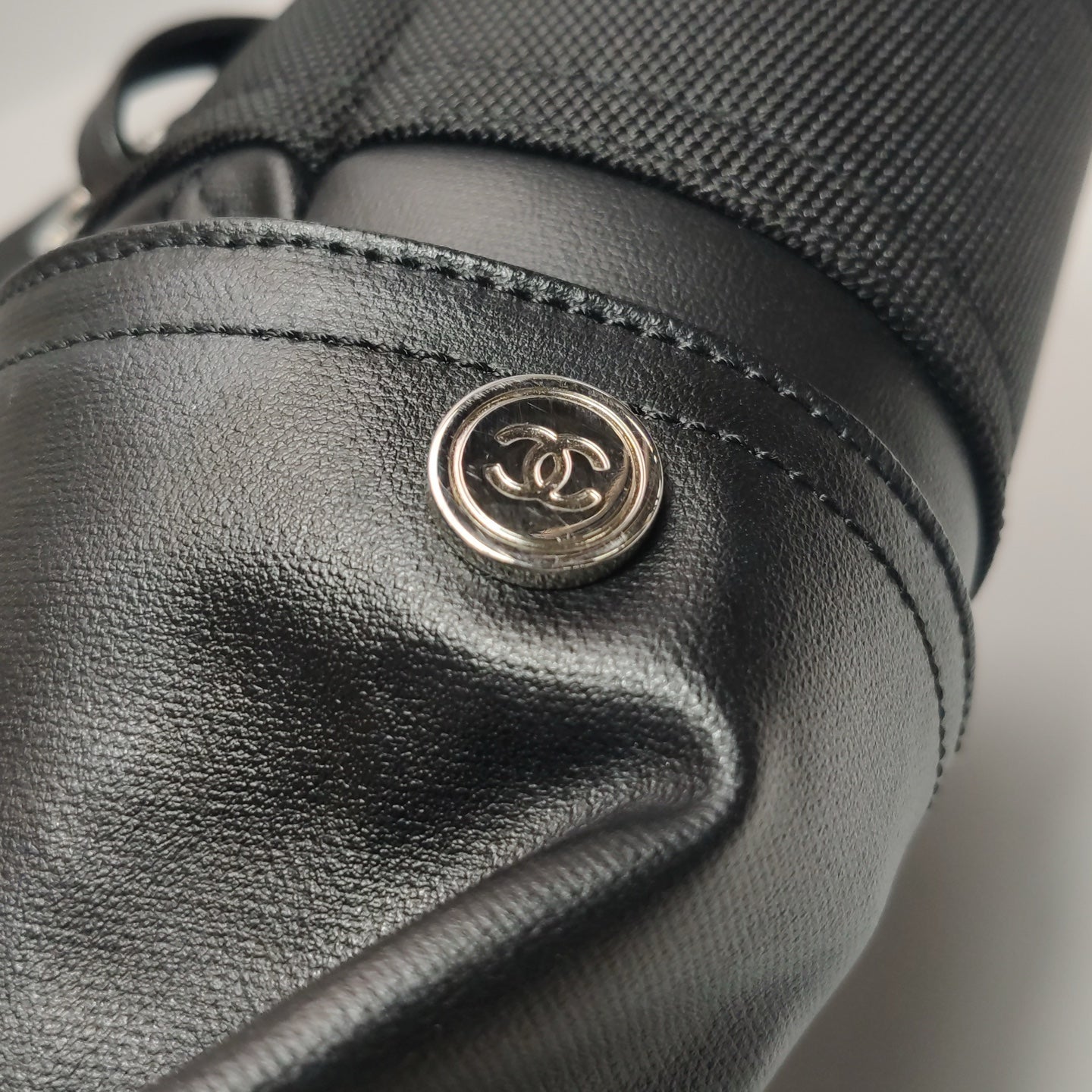 Chanel - Vintage Tote Bag - Quilted leather and canvas - Black - (large)