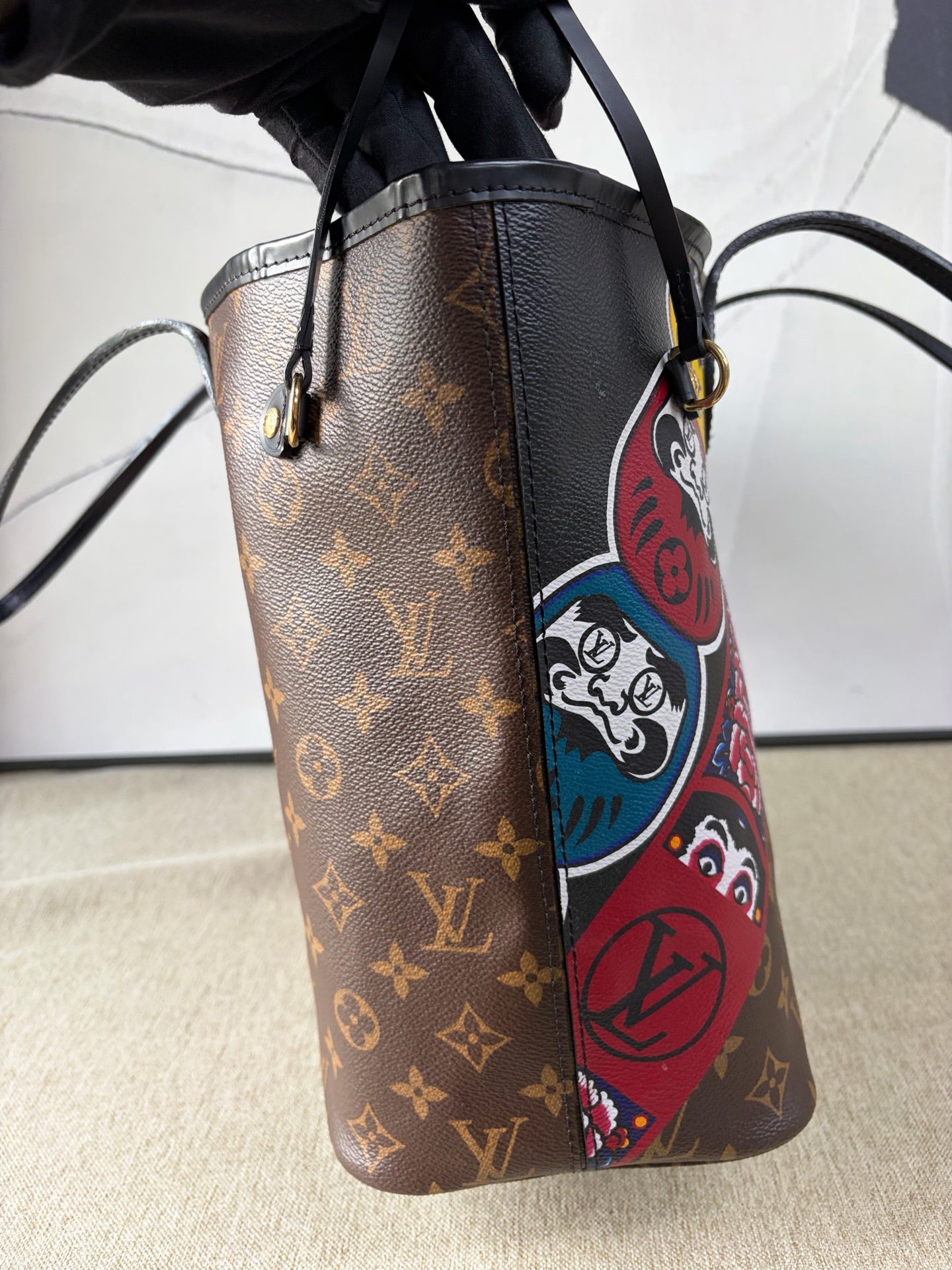 Louis Vuitton - Neverfull MM Kansai Yamamoto Kabuki Face Edition - Monogram coated canvas with leather trim - Brown, Multicolour - (Medium)