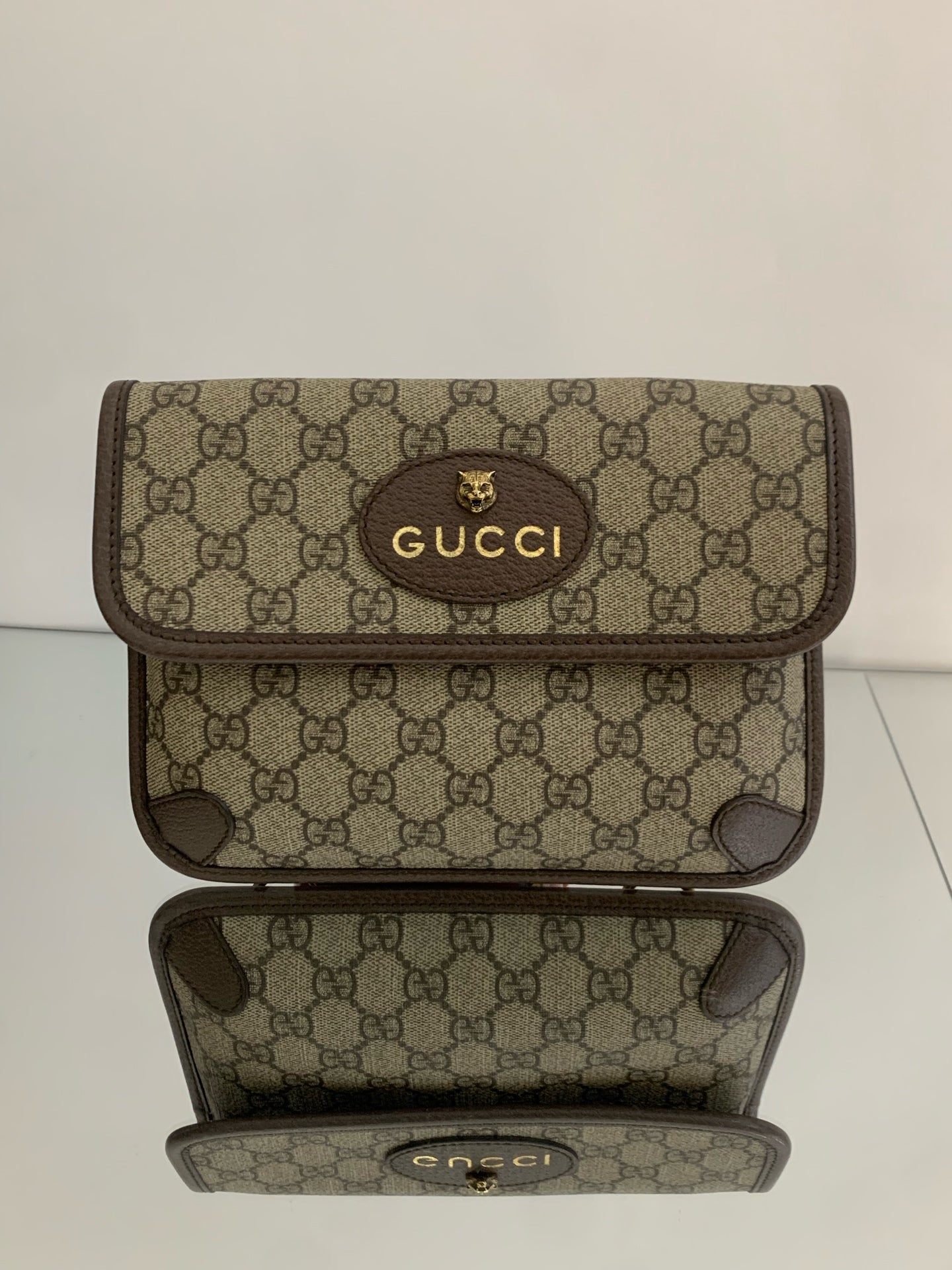 Gucci - Neo Vintage Messenger/Belt Bag - GG Supreme coated canvas with leather trim - Ebony Brown - (small)