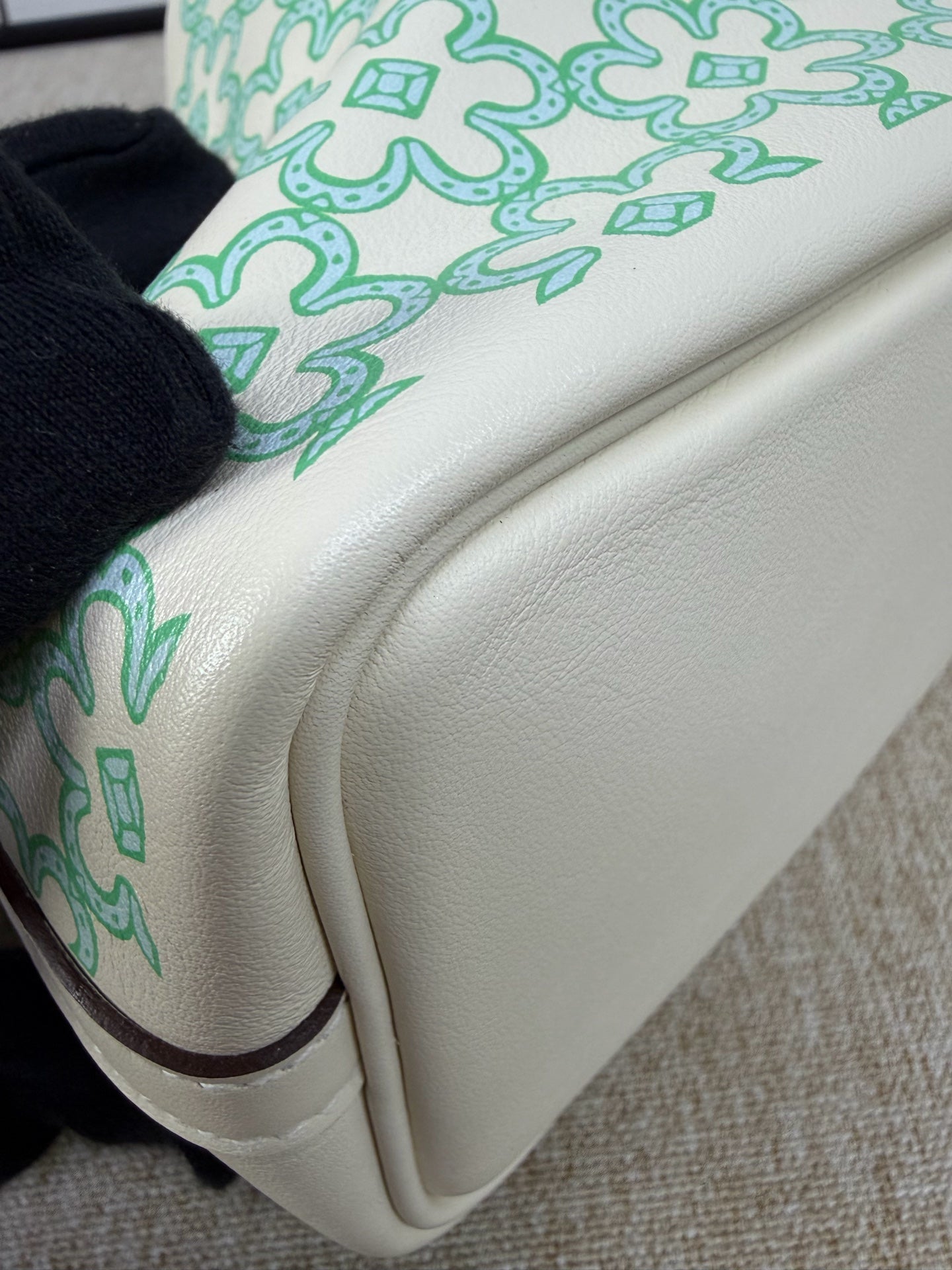Hermès - Picotin Lock 14 Micro with Floral Pattern - Swift leather - White - (mini)