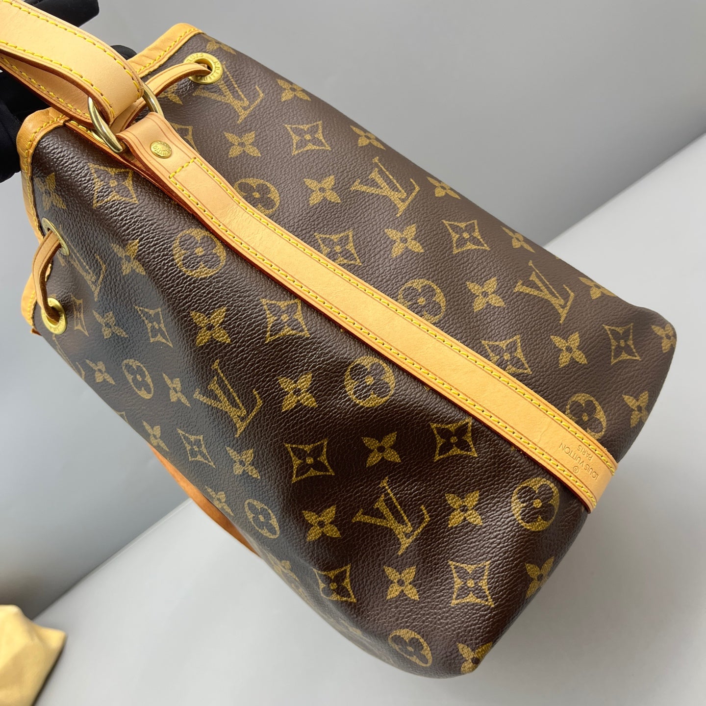 Louis Vuitton - Noé - Monogram coated canvas and Vachetta leather - Brown - (Medium)