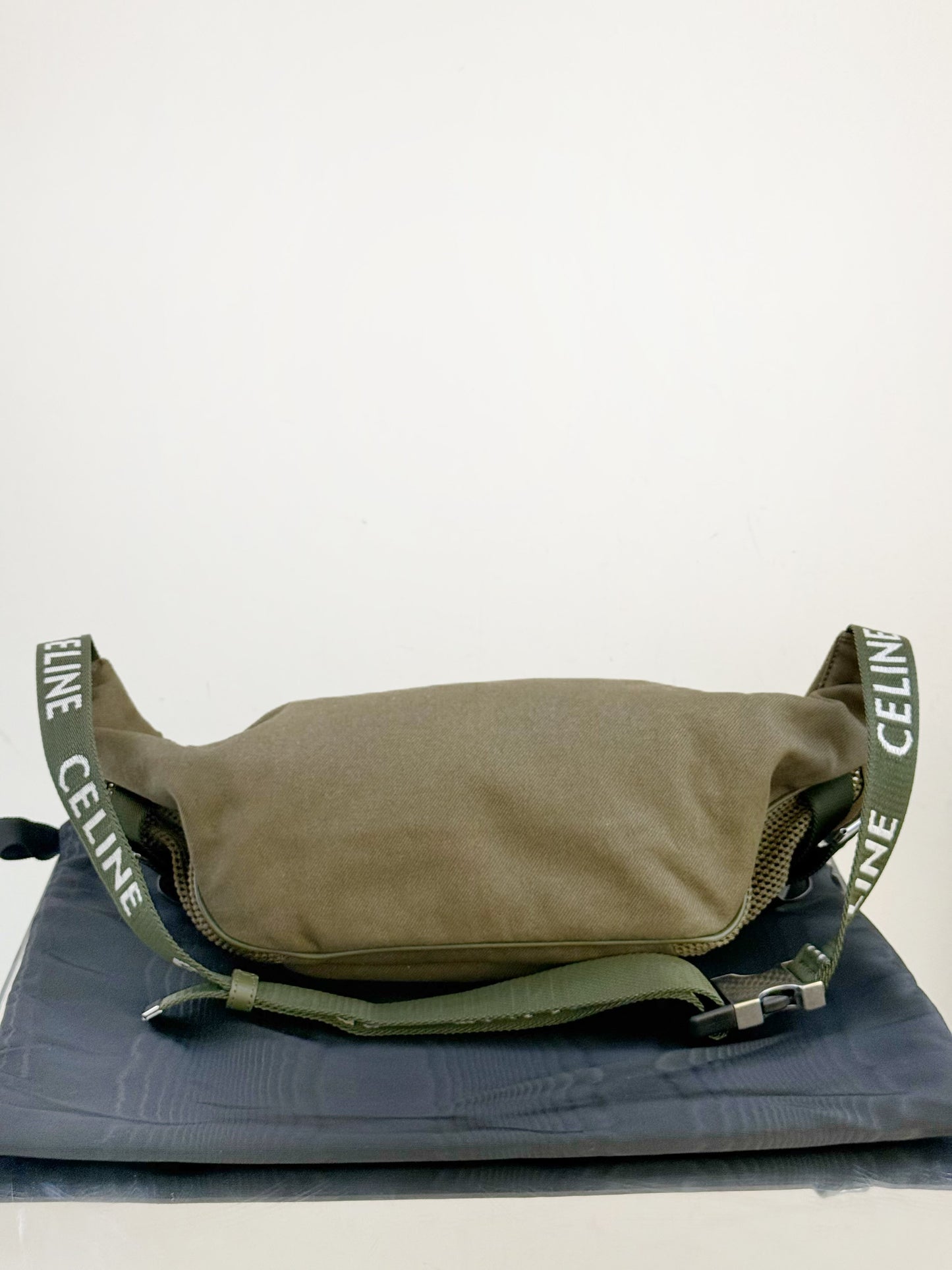 Celine - Trekking Belt Bag - Polyamide - Green - (medium)