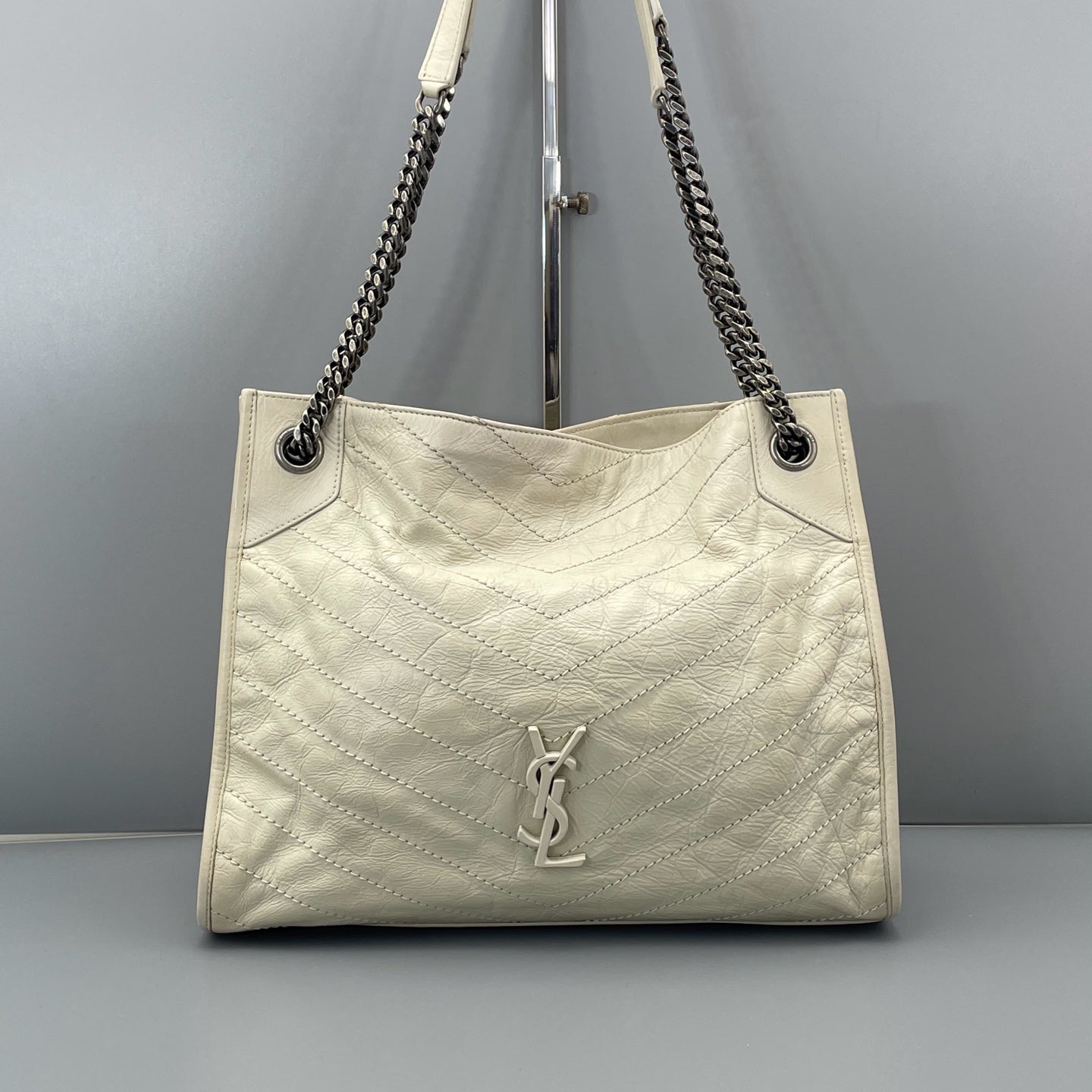 Saint Laurent - Niki Small Tote Bag - Leather - White - (Small)