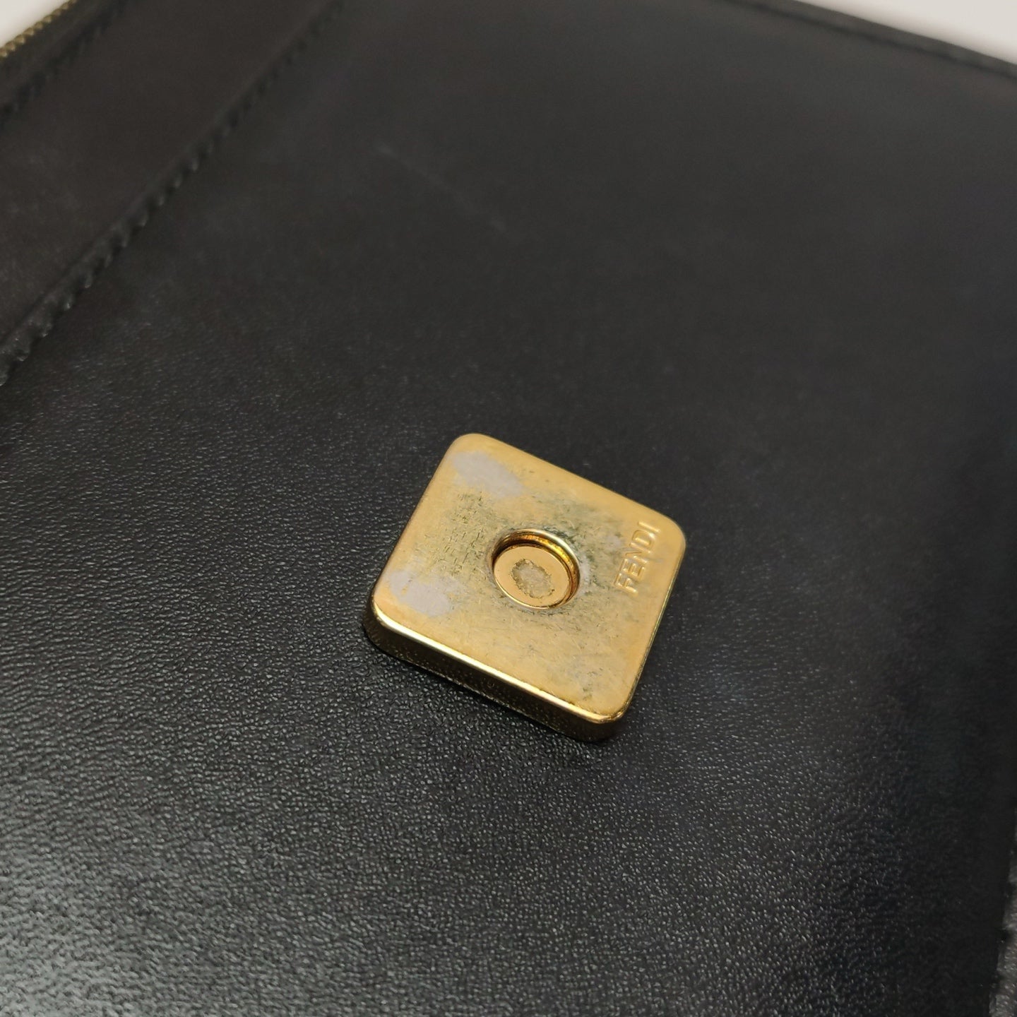 Fendi - Monster Chain Wallet - Leather - Black - (Mini)