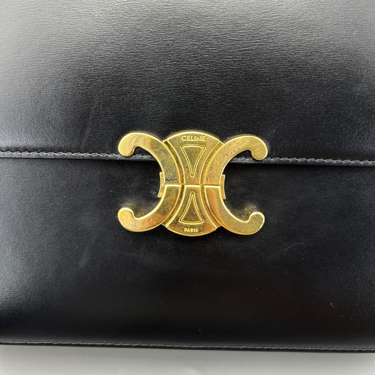 Celine - Teen Triomphe Bag - Smooth calfskin leather - Black - (Small)