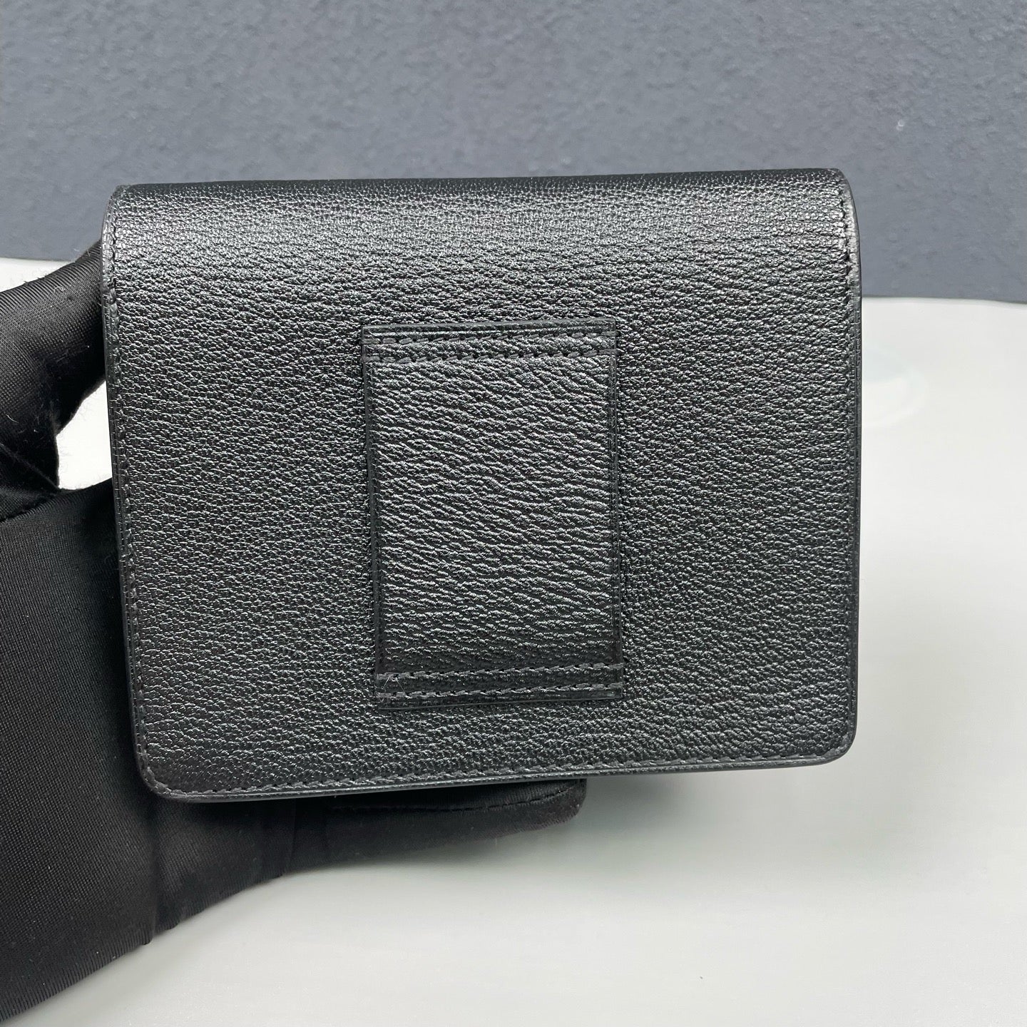 Hermès - Roulis 2-in-1 Belt Bag - Leather - Black with Gold-Tone Hardware - (mini)