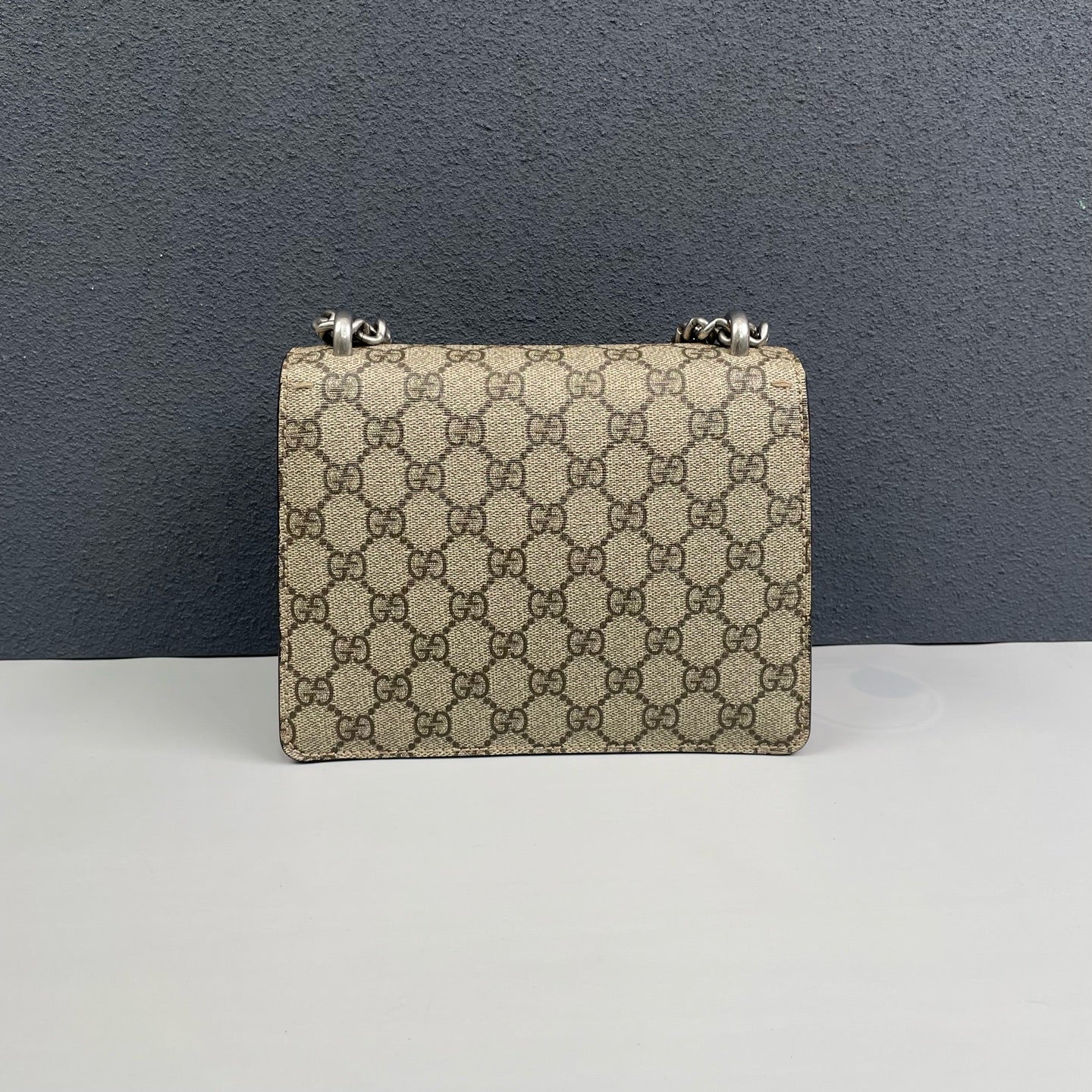 Gucci - Dionysus Chain Shoulder Bag - GG Supreme canvas with suede lining - Beige with Red accents - (Small)