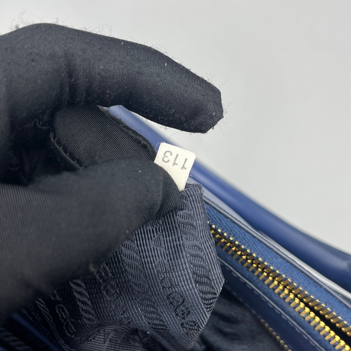 Prada - Galleria Saffiano Lux Tote - Saffiano leather - Blue - (medium)