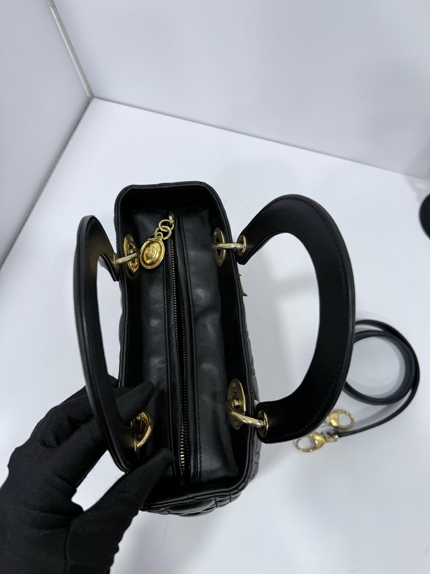 Dior - Lady Dior - Lambskin leather - Black with Gold-Tone Hardware - (medium)
