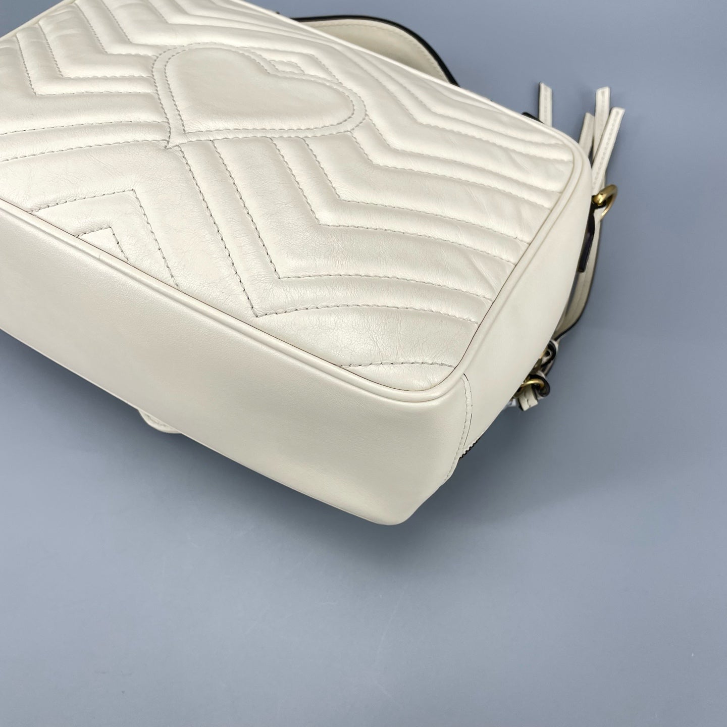 Gucci - GG Marmont Messenger Bag - Leather - White - (Medium)