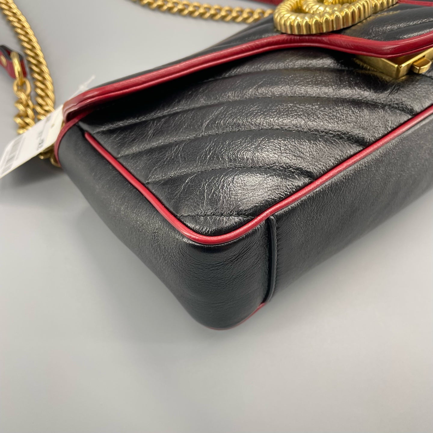 Gucci - GG Marmont Matelassé Shoulder Bag - Leather - Black - (medium)