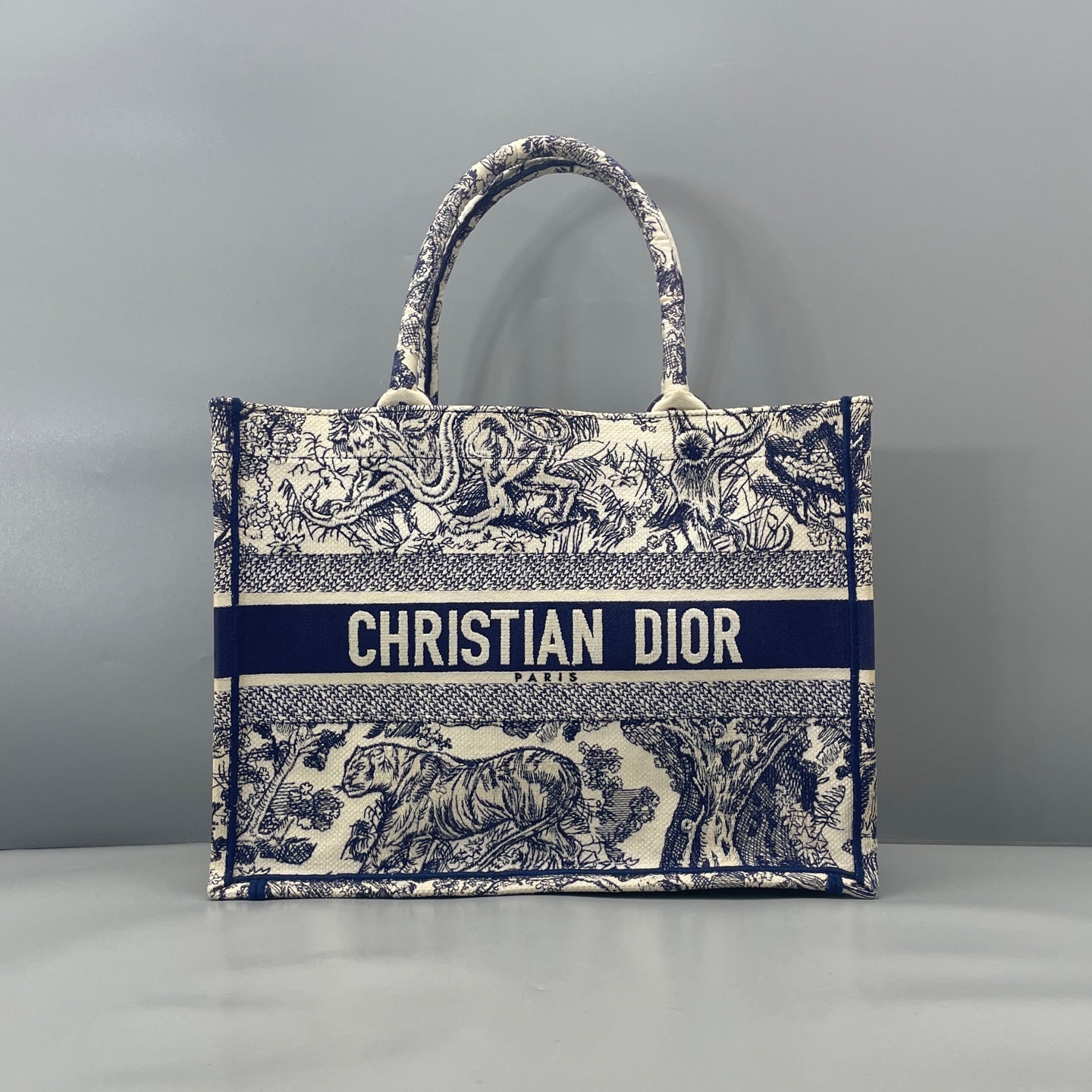 Dior - Book Tote - Embroidered canvas - Navy Blue and Off-White - (Medium)