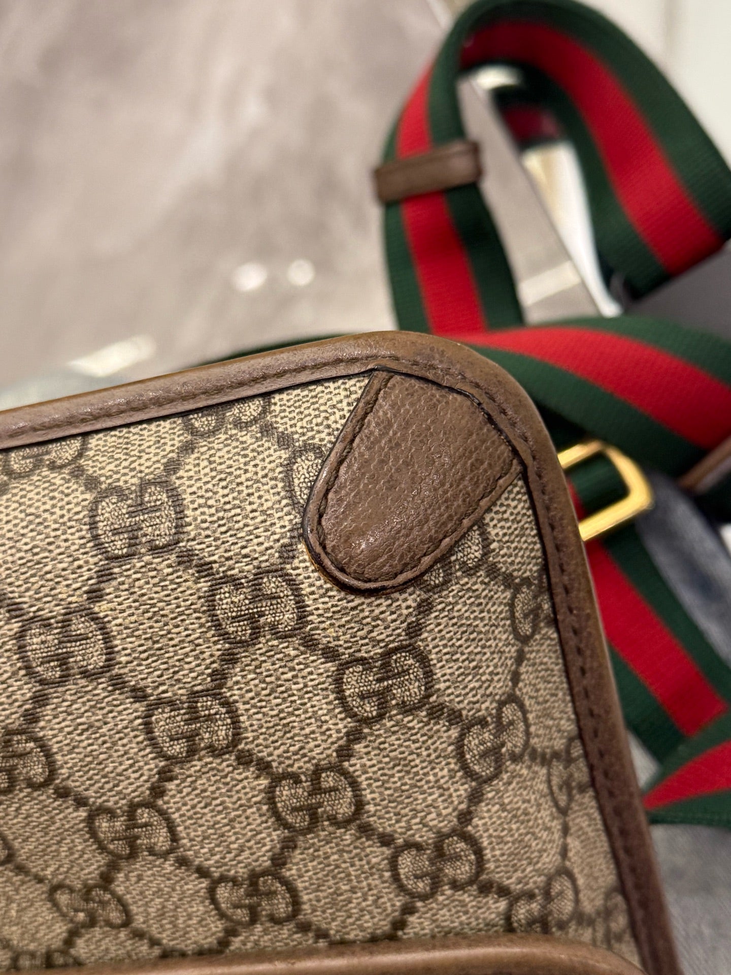 Gucci - GG Supreme Neo Vintage Tiger Head Belt Bag - GG Supreme canvas with leather trim - Beige - (small)