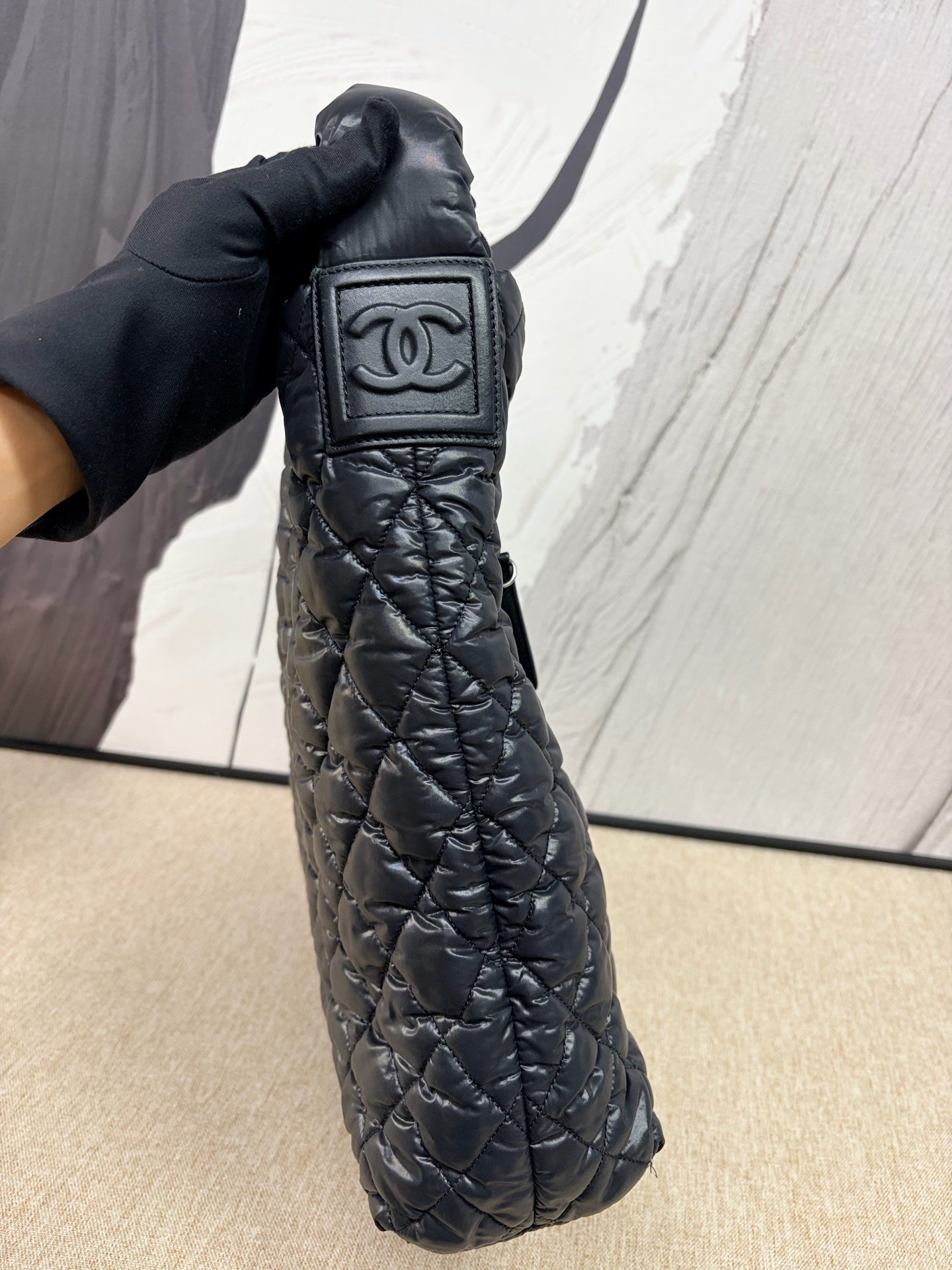 Chanel - Hobo Puffer Bag - High-quality puffer material (likely Polyamide/Nylon) - Black - (Large)