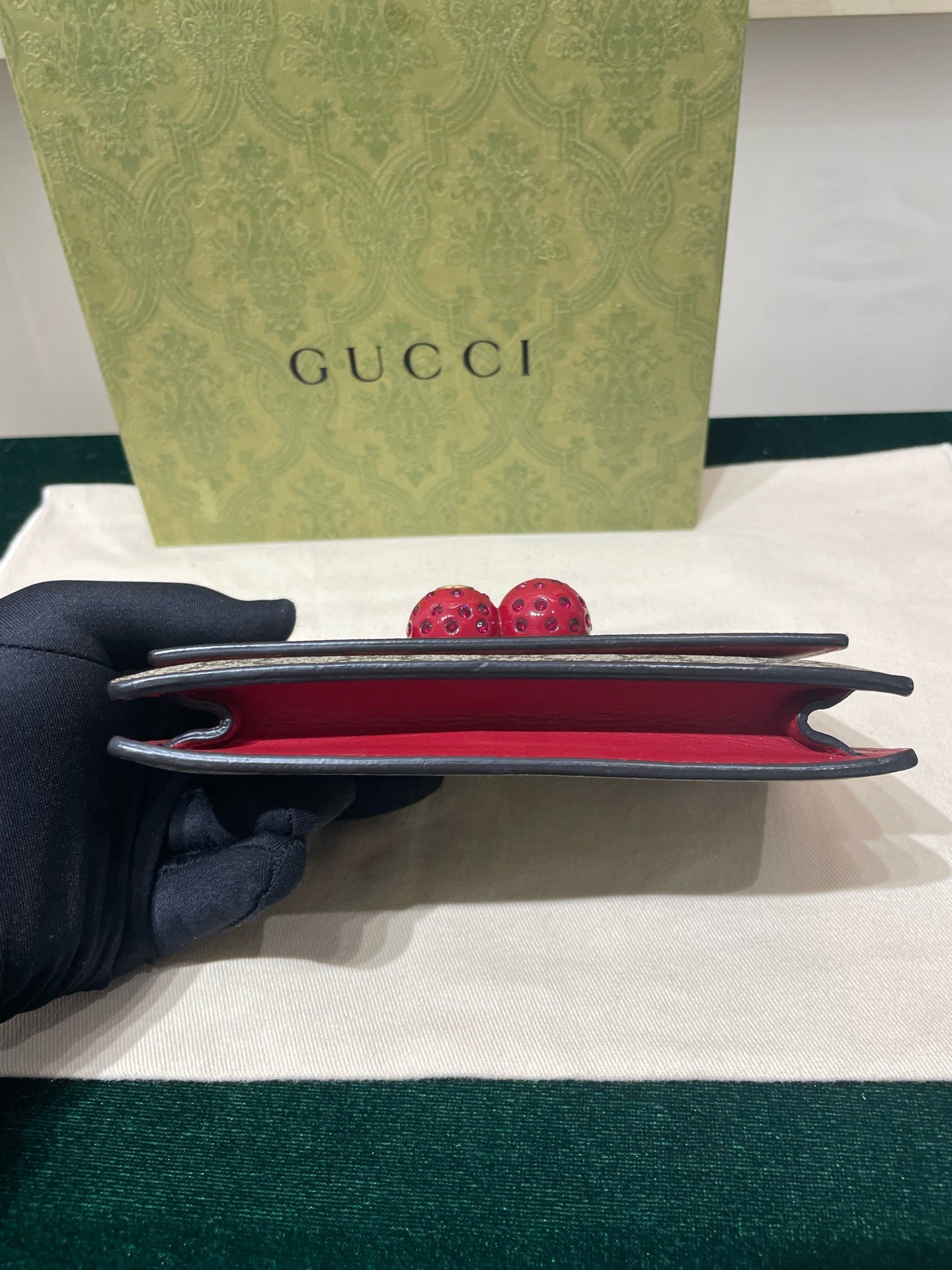 Gucci - GG Supreme Cherry Mini Bag - Coated canvas and leather - Beige with Red accents - (mini)