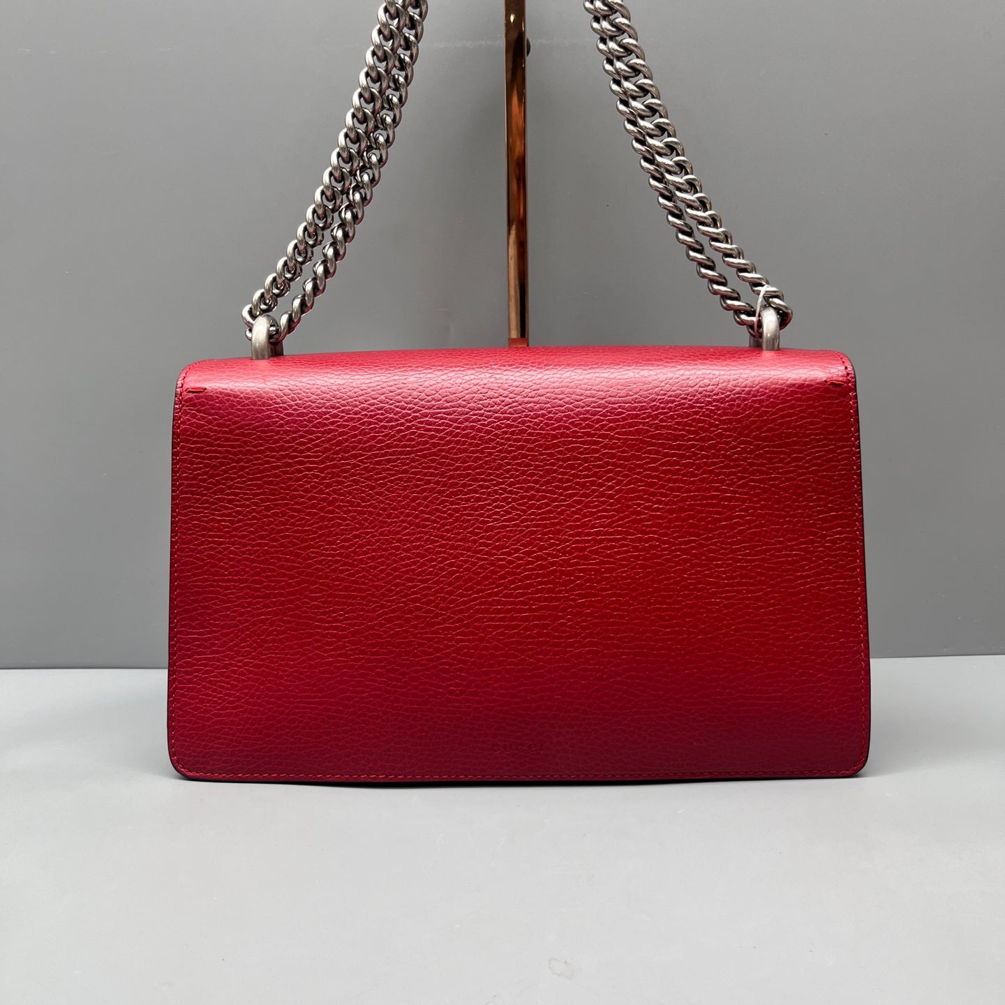 Gucci - Dionysus Shoulder Bag with Crystal Embellished Tiger Head Clasp - Grained leather - Red - (Medium)