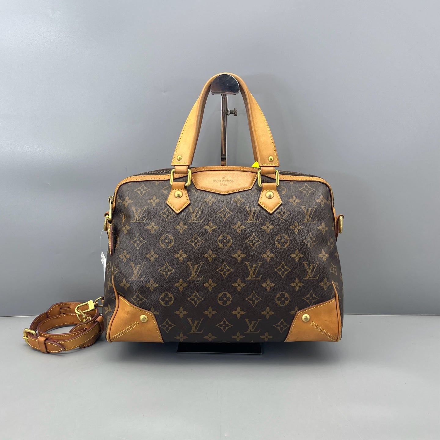 Louis Vuitton - Sirius Monogram Canvas - Leather - Brown - (Medium)