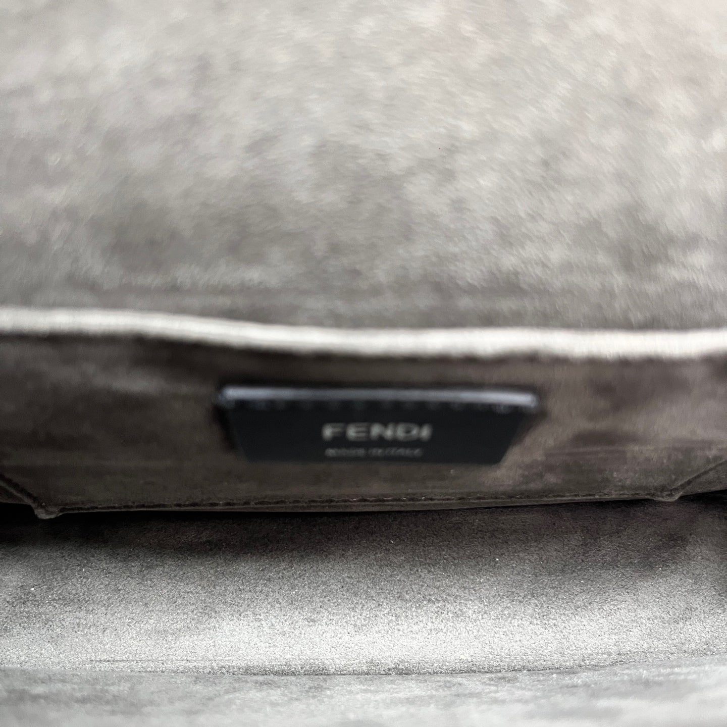Fendi - Monster Messenger Bag - Leather - Black - (medium)