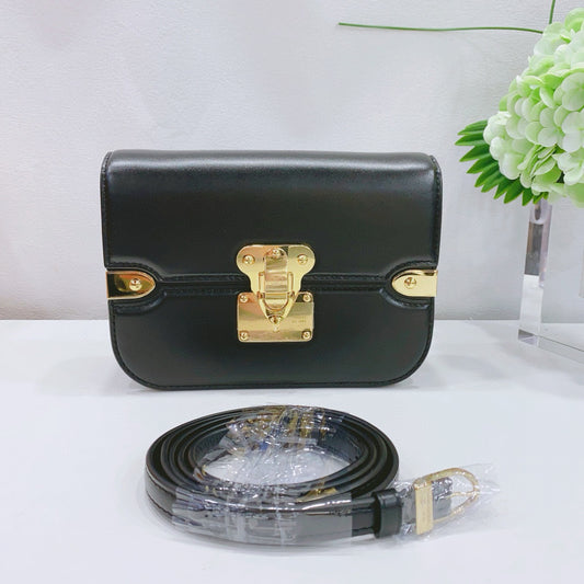 Louis Vuitton - ORSAY - Leather - Black - (medium)