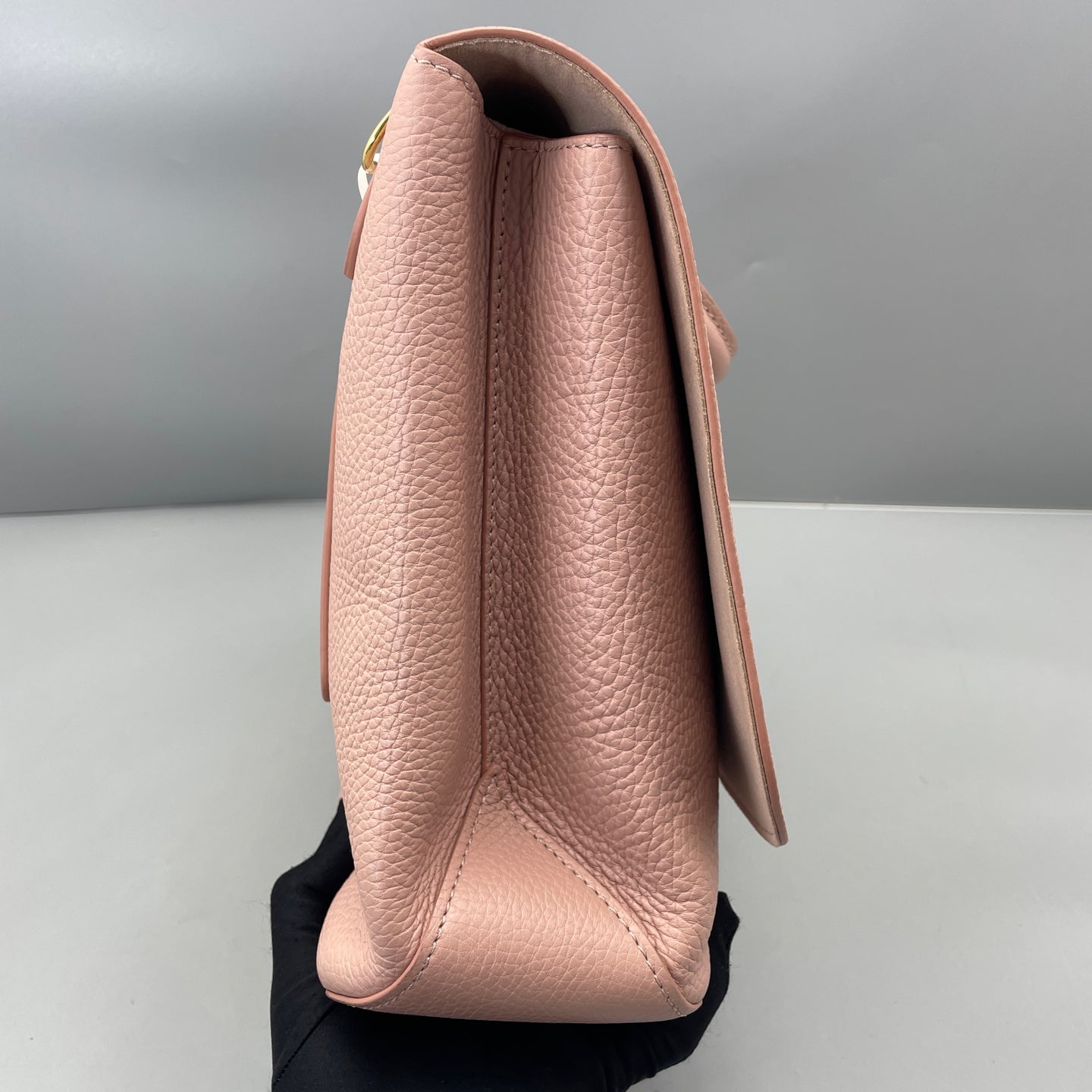 Louis Vuitton - Lockme Flap Tote - Grained leather - Pink - (Medium)