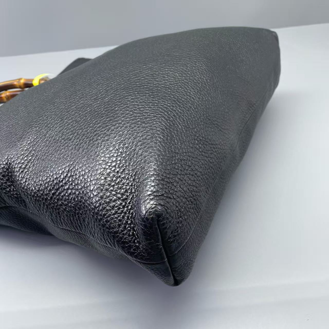 Gucci - Bamboo Handle Tote - Grained leather - Black - (Medium)