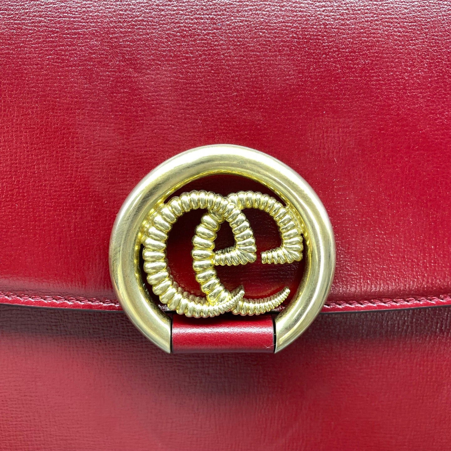 Gucci - Double G Messenger Shoulder Bag - Leather - Red with Gold-Tone Hardware - (Medium)