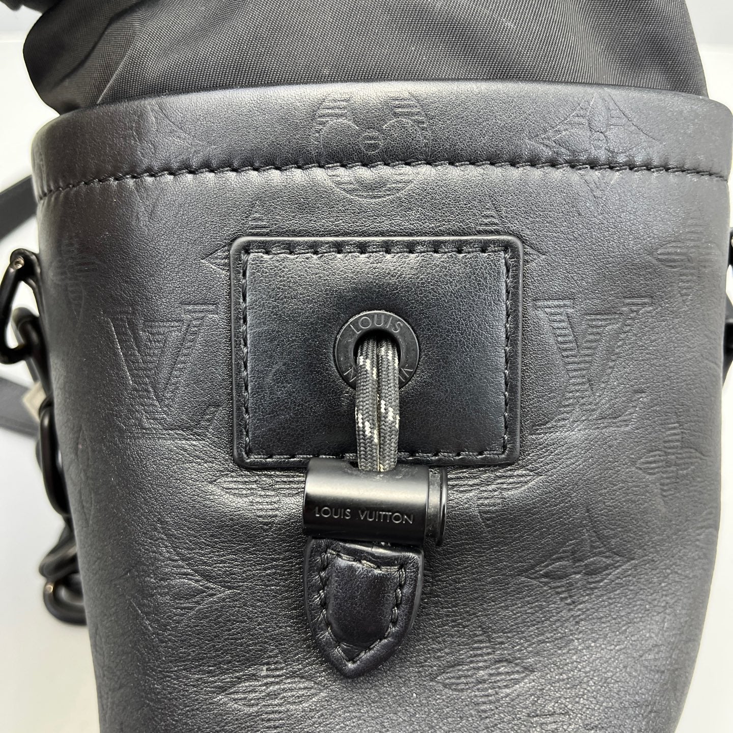 Louis Vuitton - Mini Drawstring Bucket Bag - Monogram Empreinte leather - Black - (mini)
