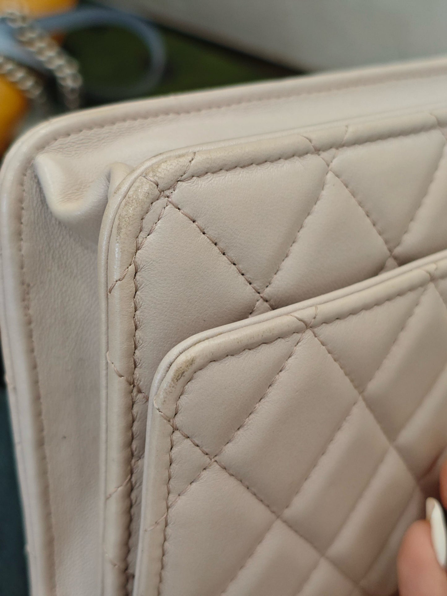 Chanel - Wallet on Chain (WOC) with Gold Ball Charm - Lambskin leather - Light Purple - (mini)