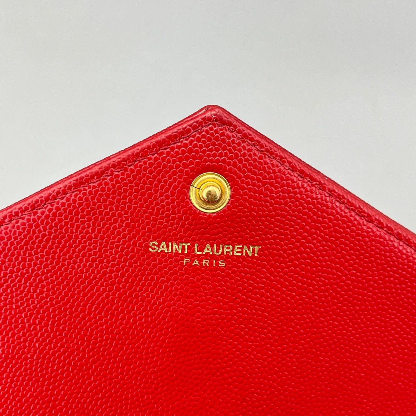 Saint Laurent - Envelope Bag - Grained leather - Red - (Medium)